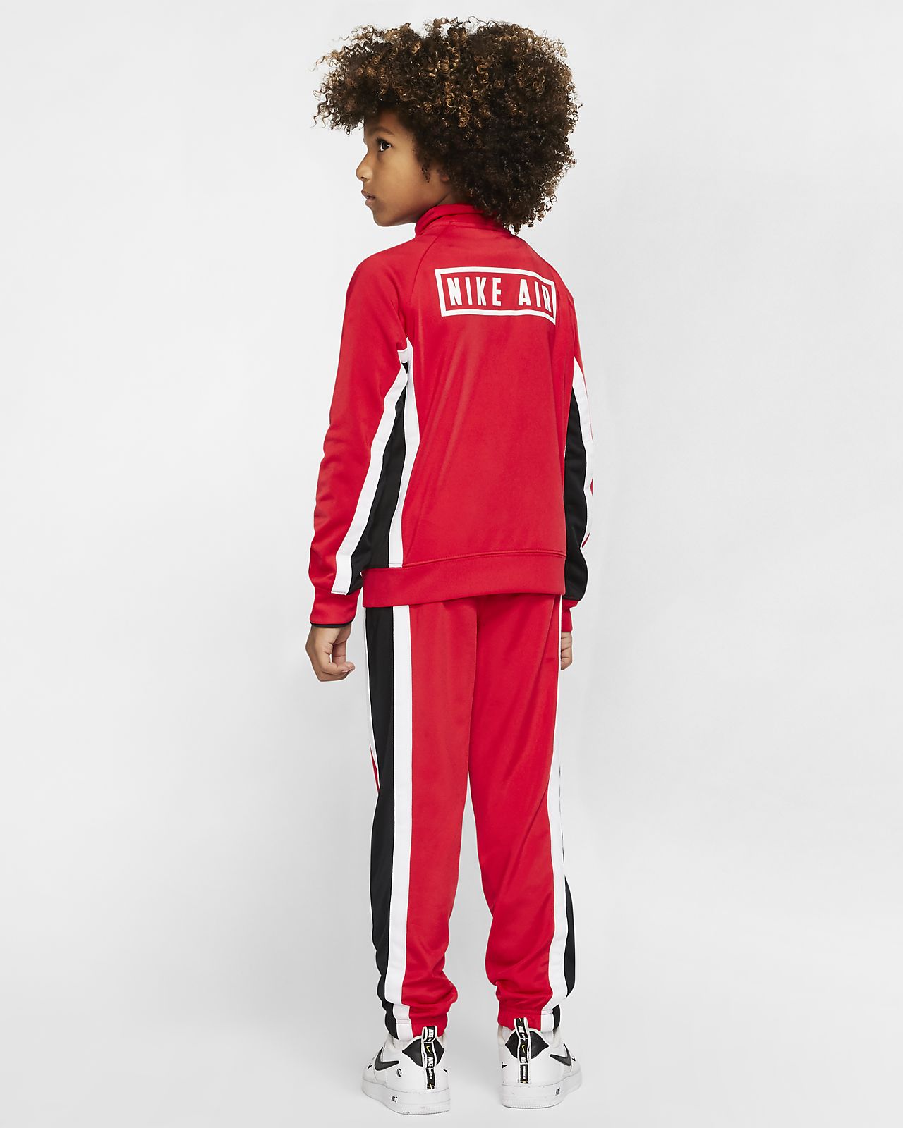 younger boys nike tracksuit