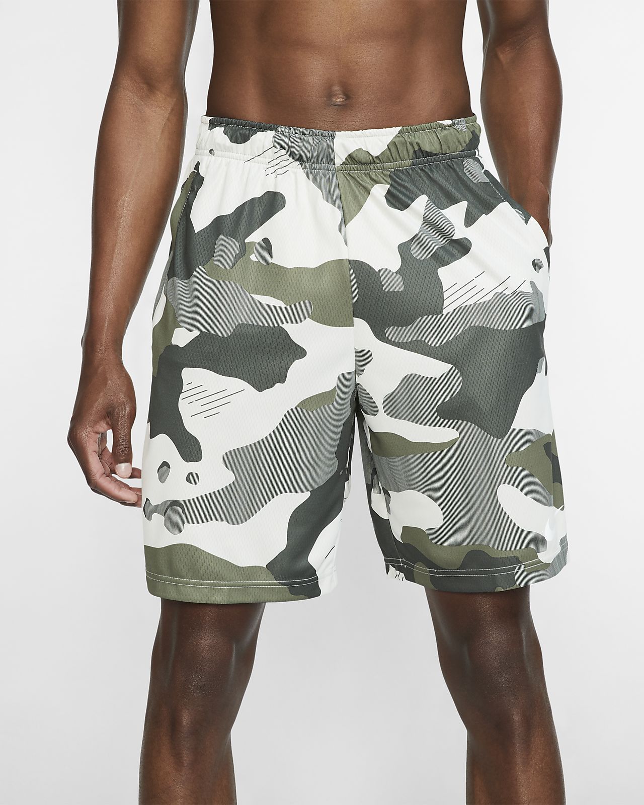 nike sb shorts camo