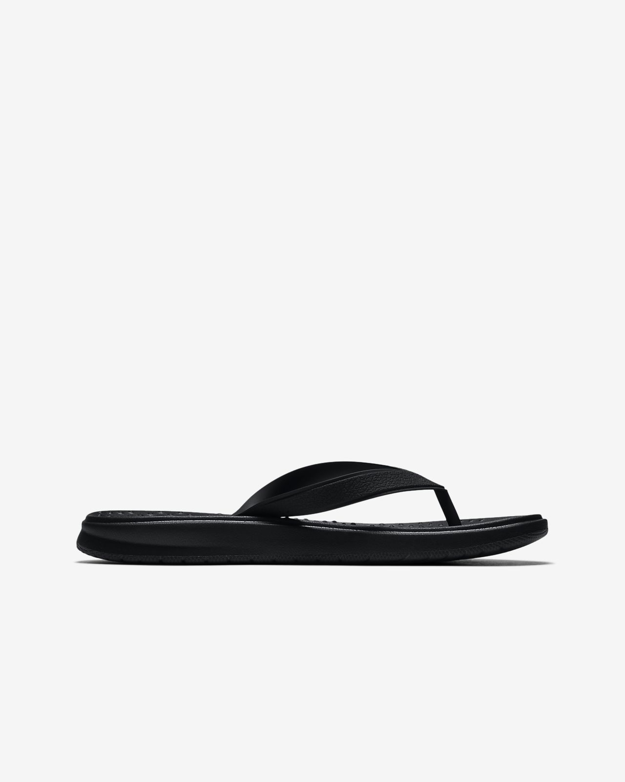 boys white flip flops