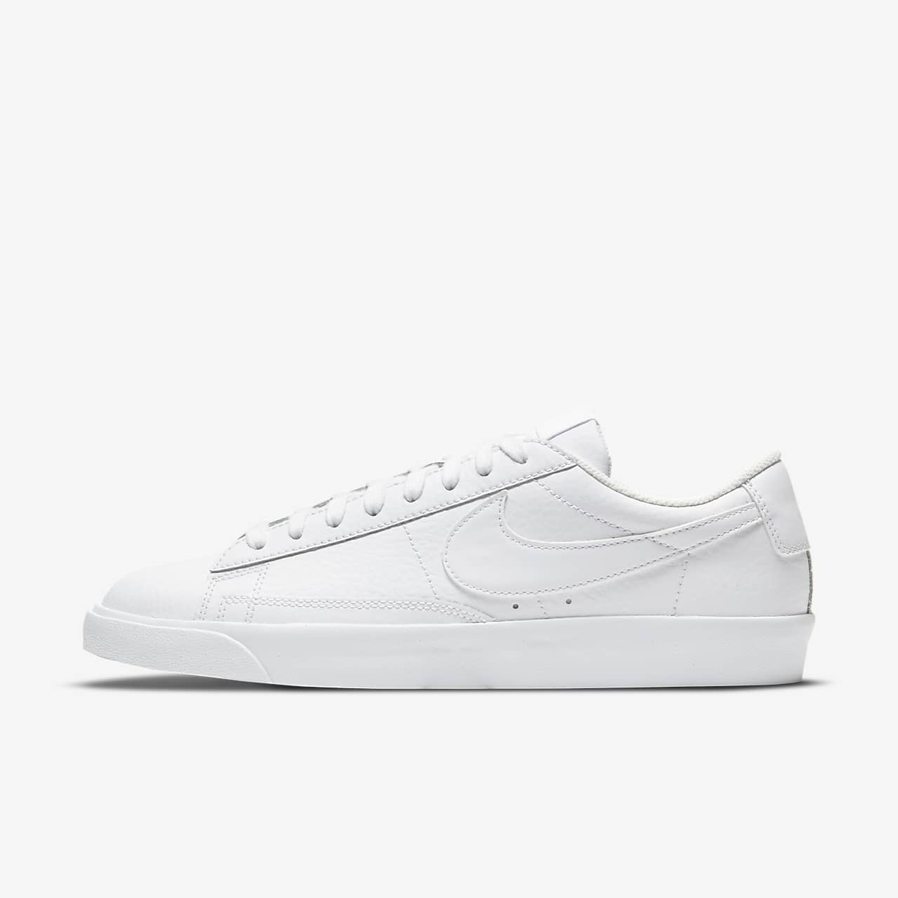 blazer low nike white