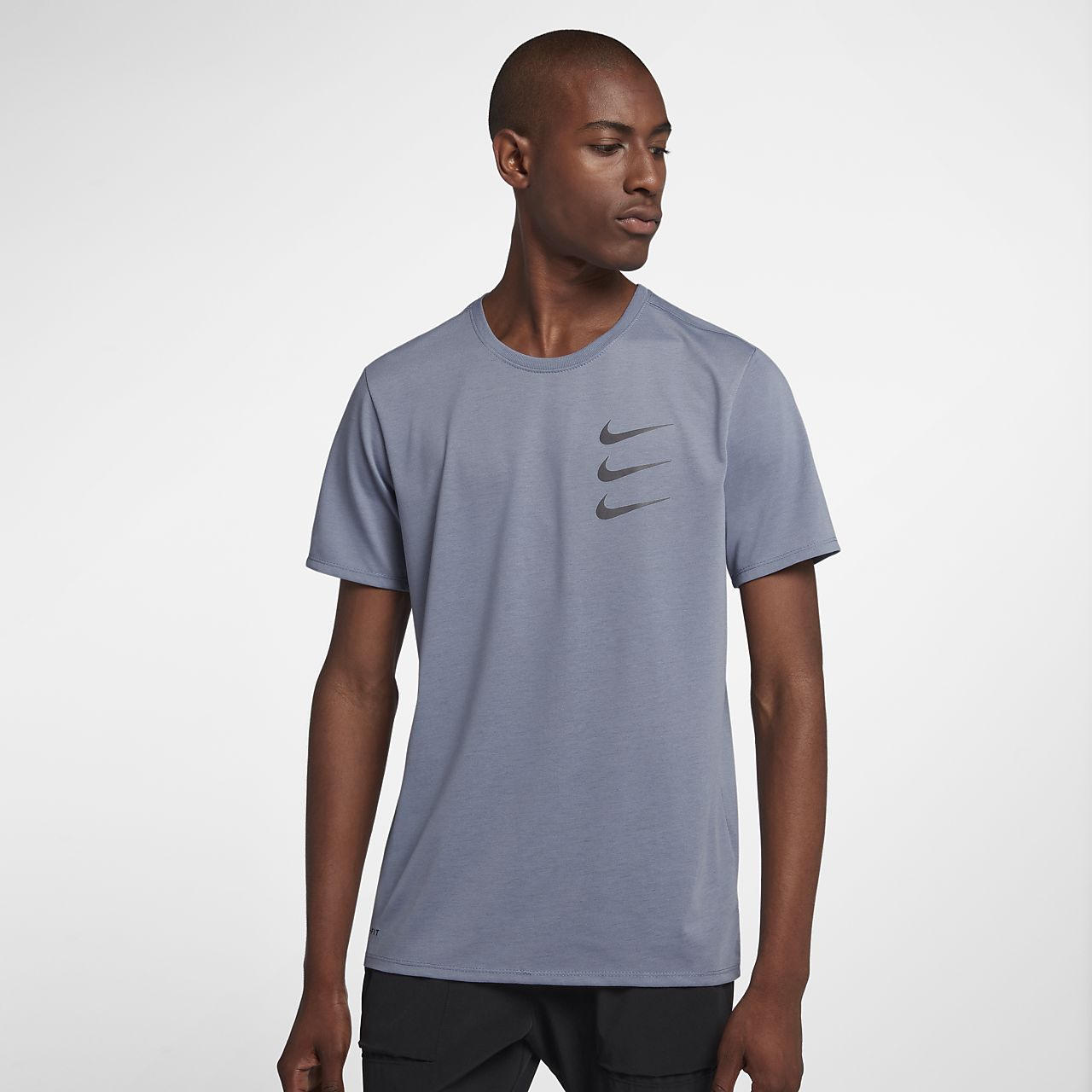 t shirt nike running