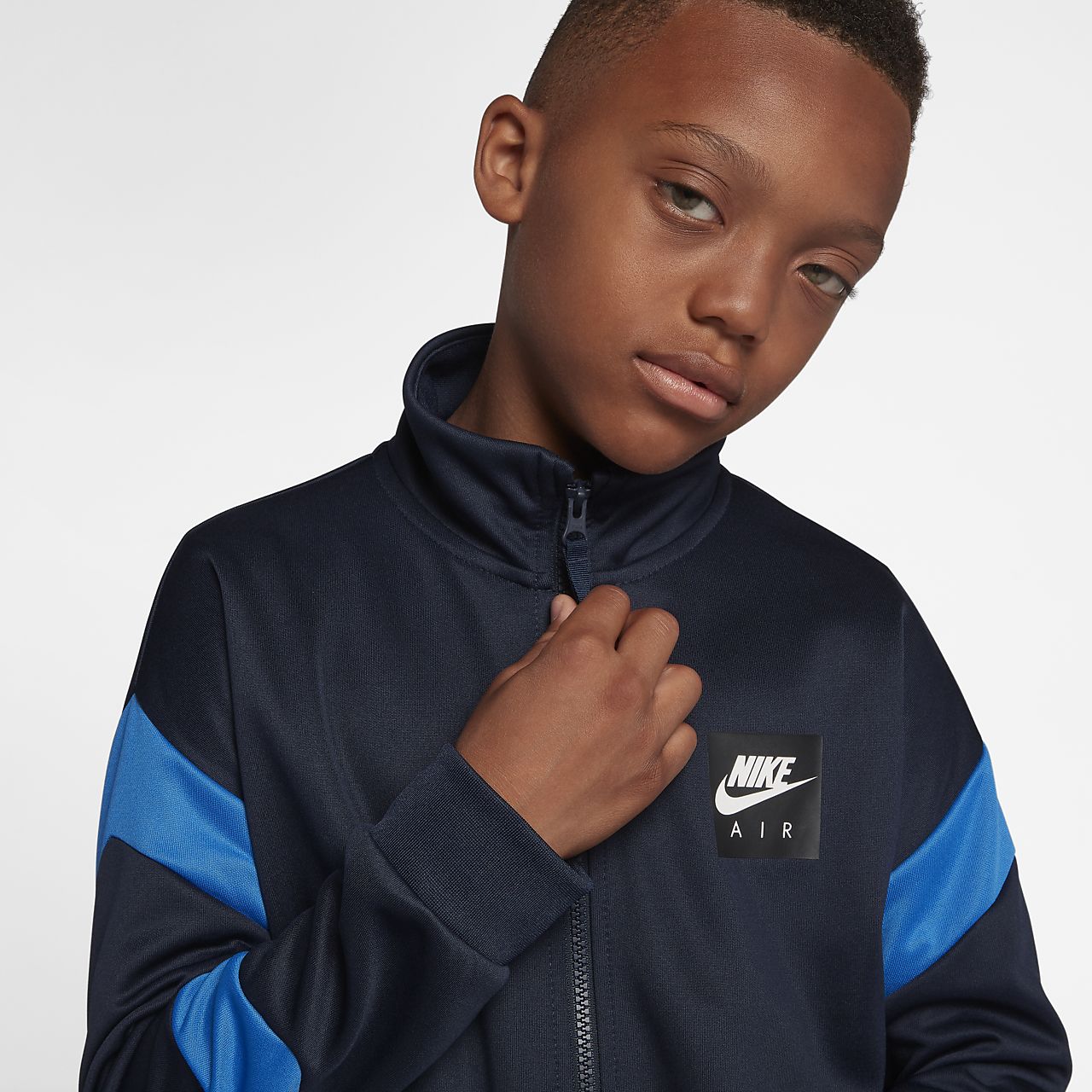 nike tracksuit older boys