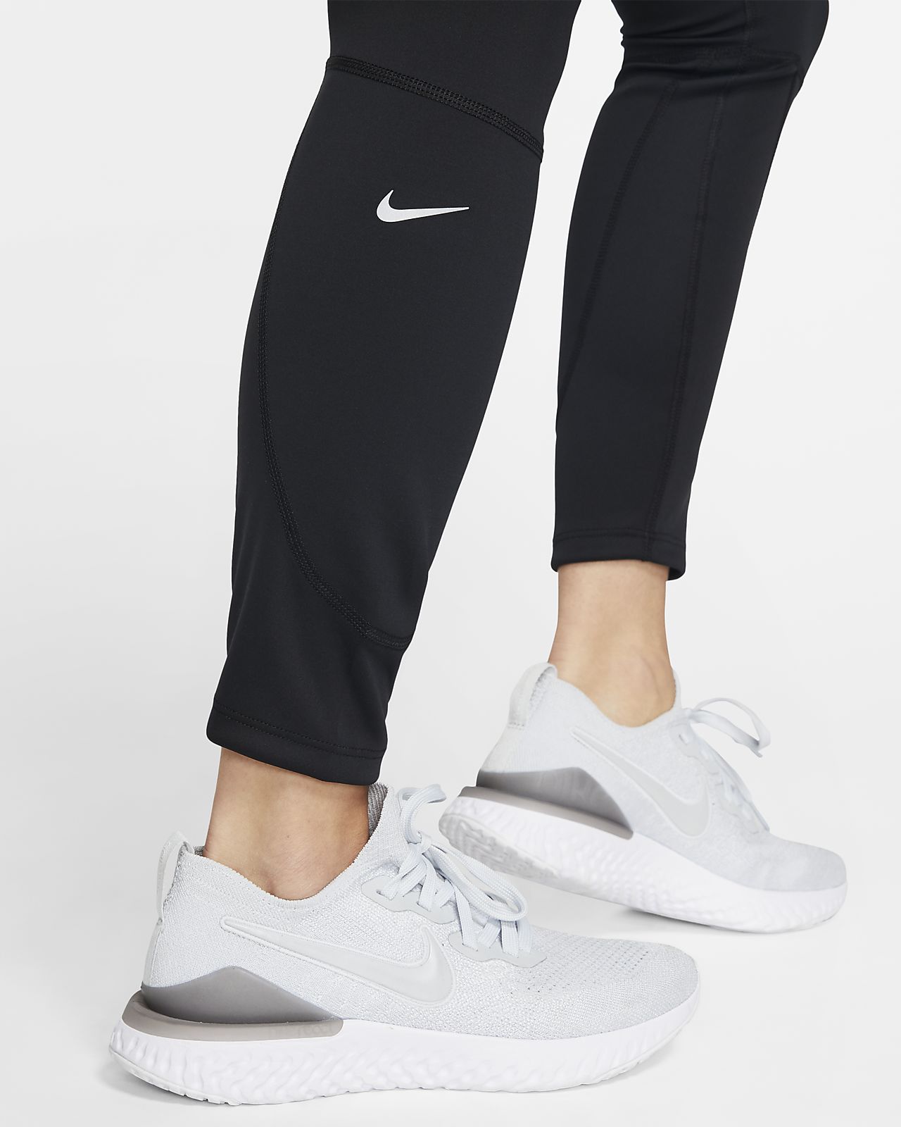 nike epic lux repel