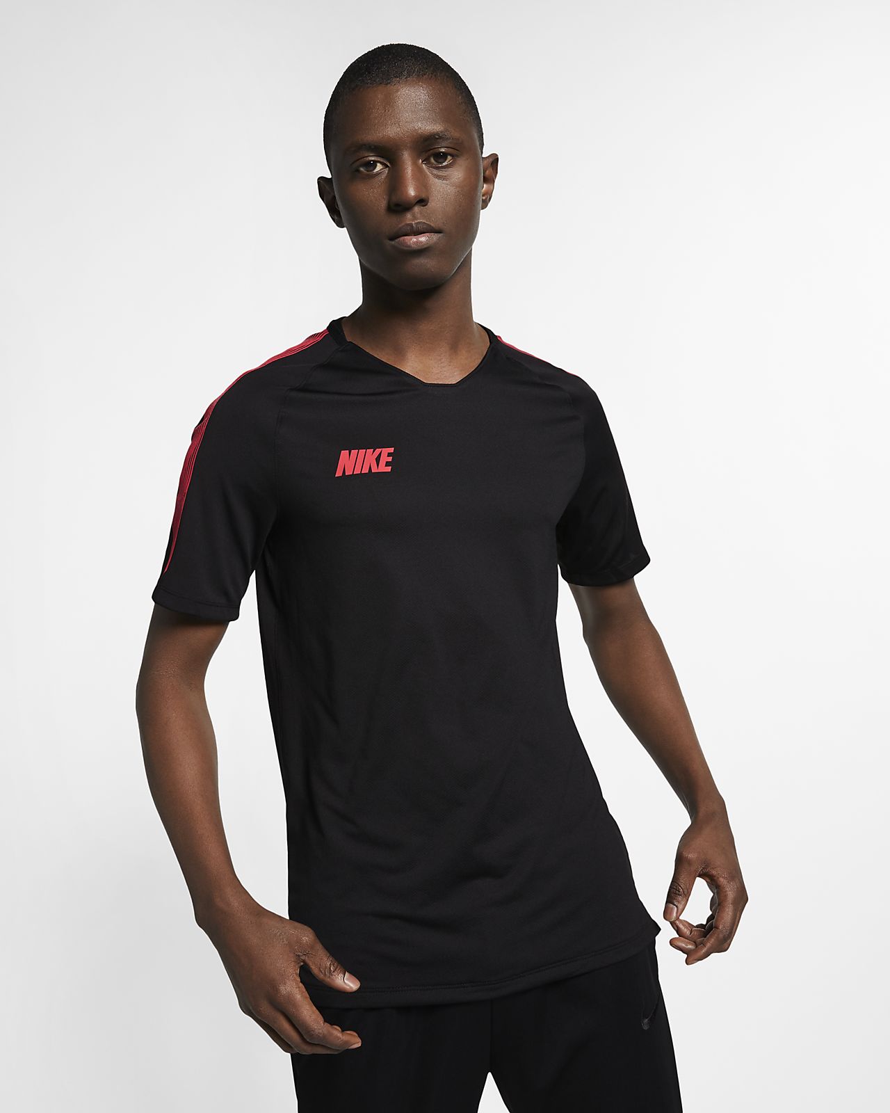 Nike Breathe Squad Men's Short-Sleeve Football Top