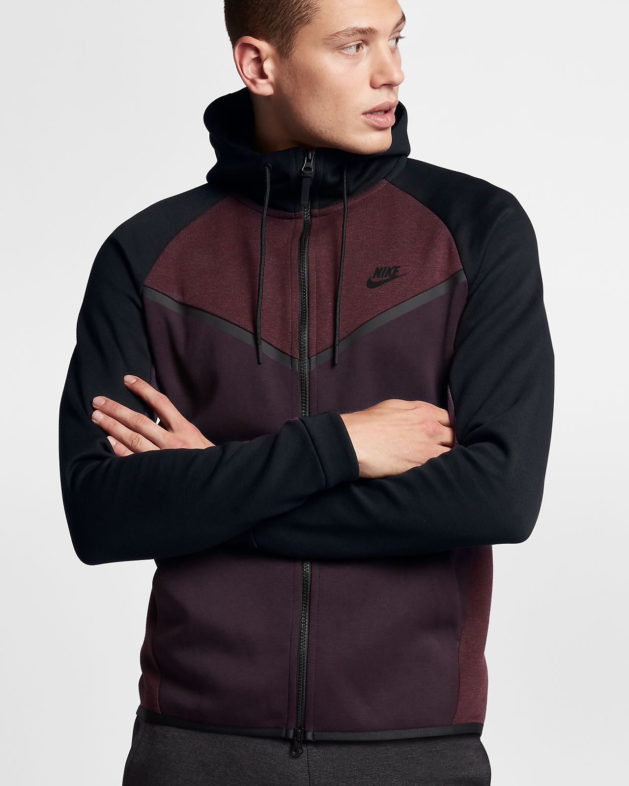 nike tech fleece windrunner vert