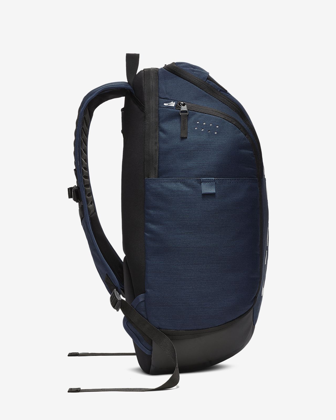 nike basketball backpack with ball compartment