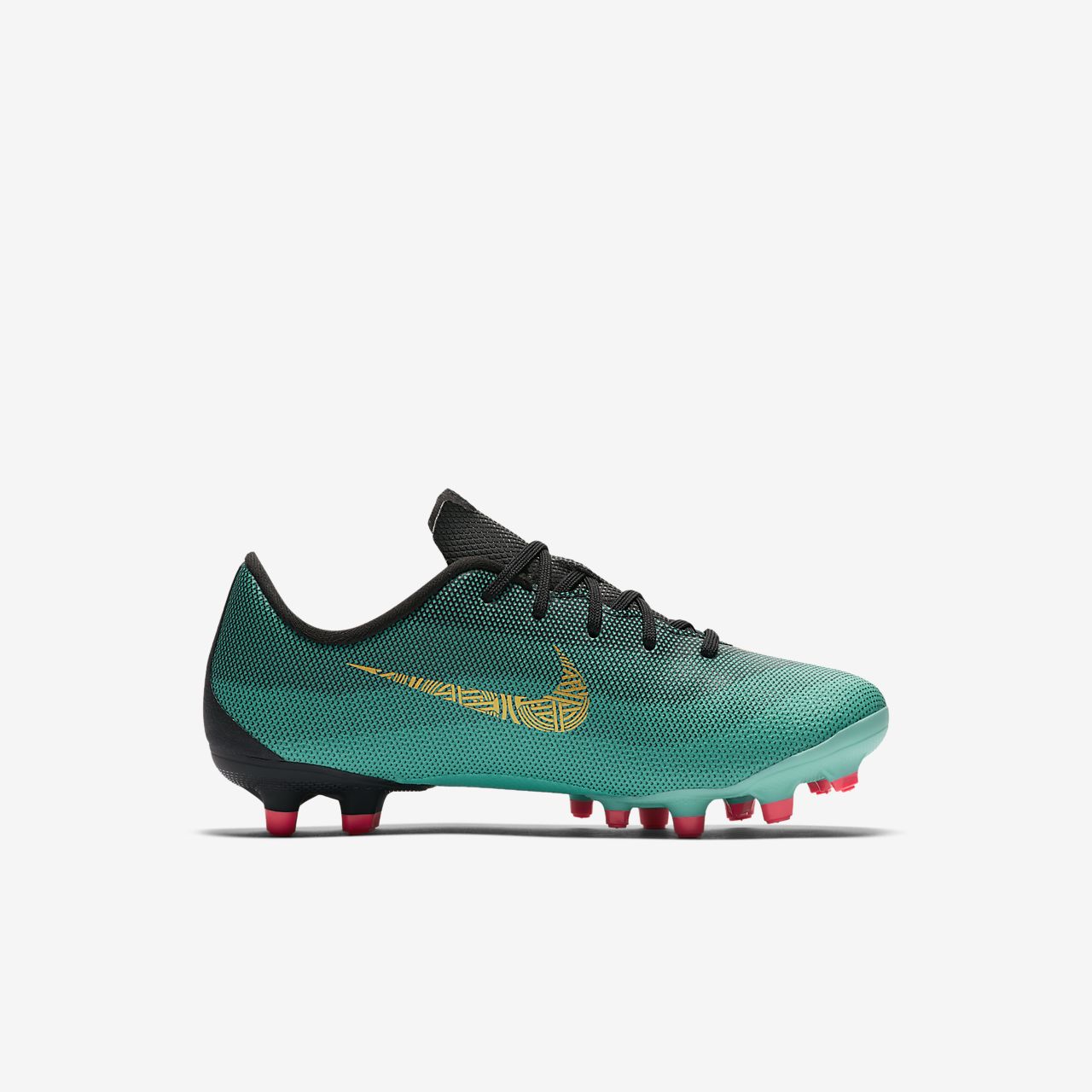 Nike Kid 's Mercurial Victory III CR7 Turf Soccer . Amazon.com