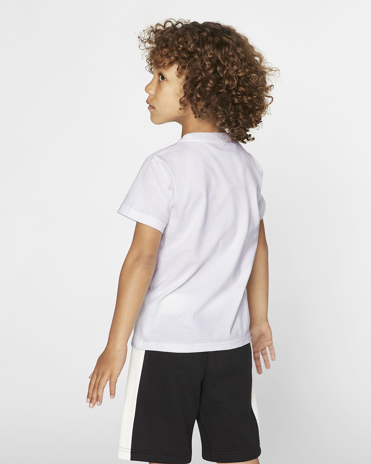 t shirt nike bambino scontate