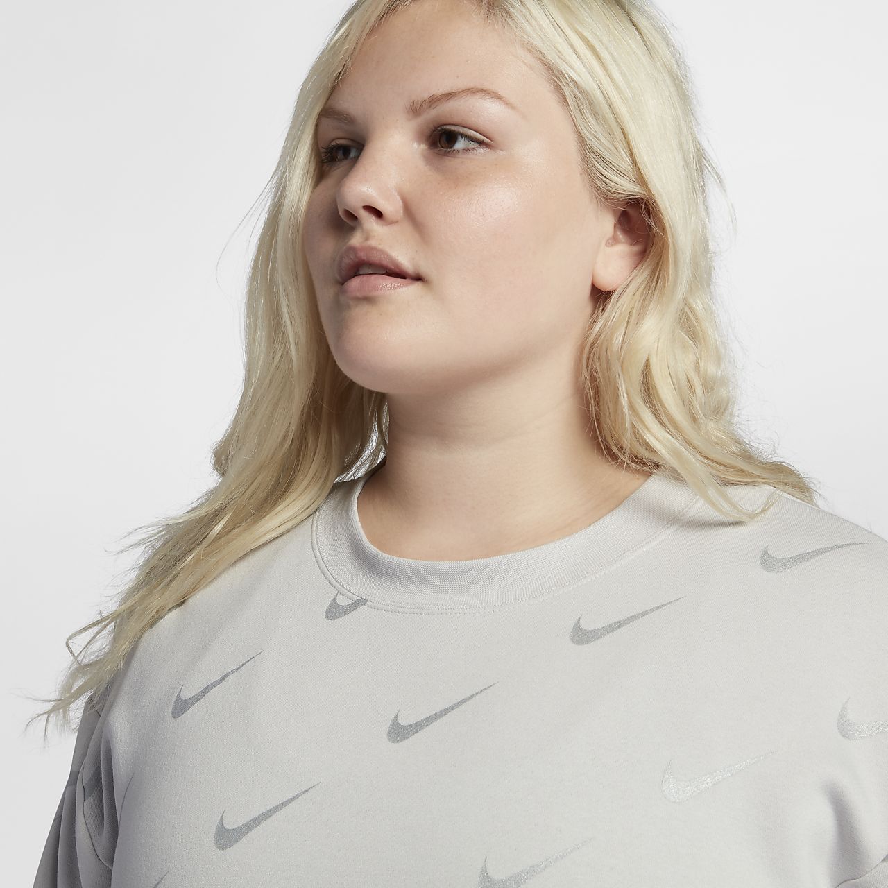 nike sportswear rally women's crew