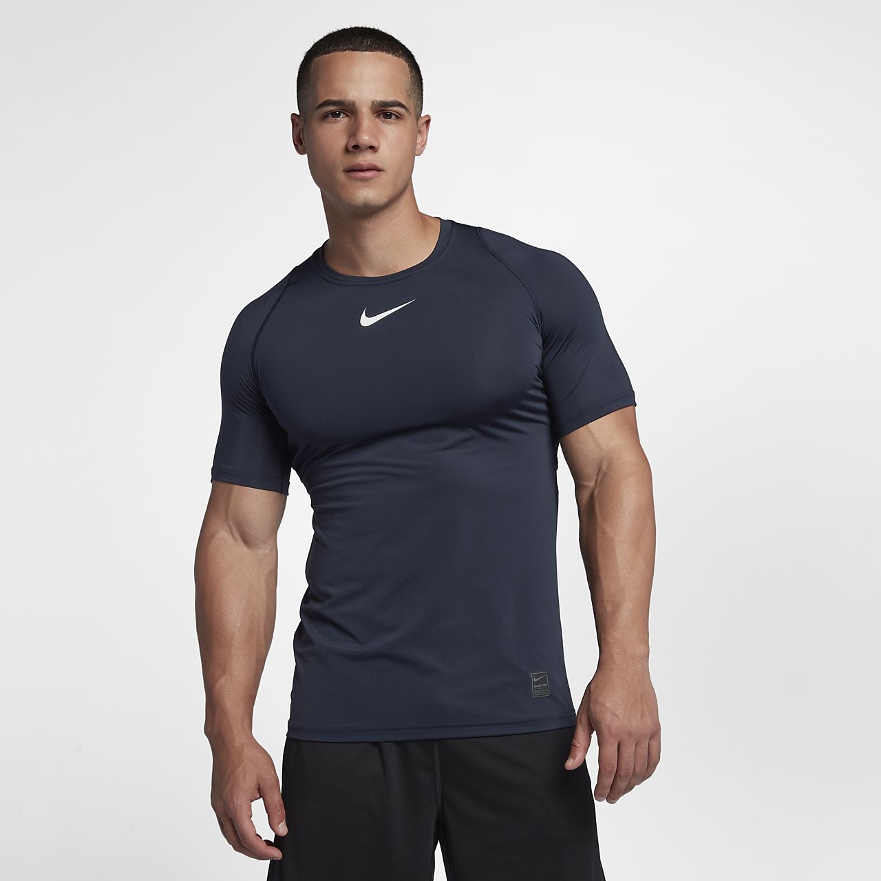 nike gym clothes for men