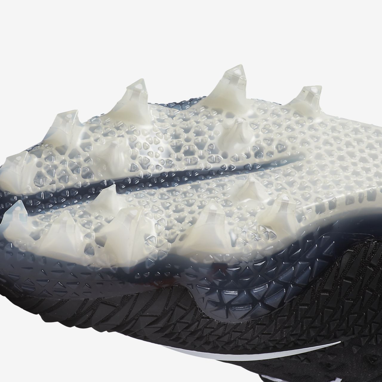 men's force savage elite td football cleat