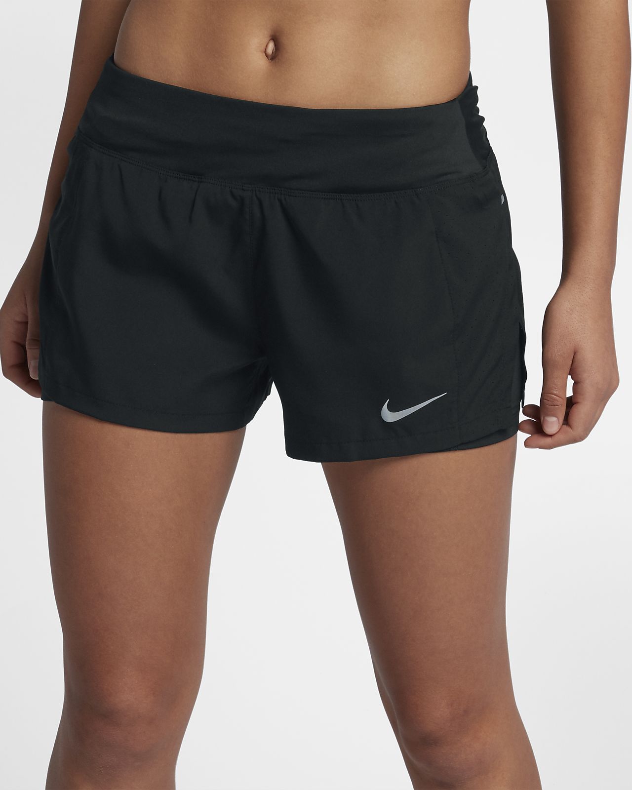 girl workout clothes nike