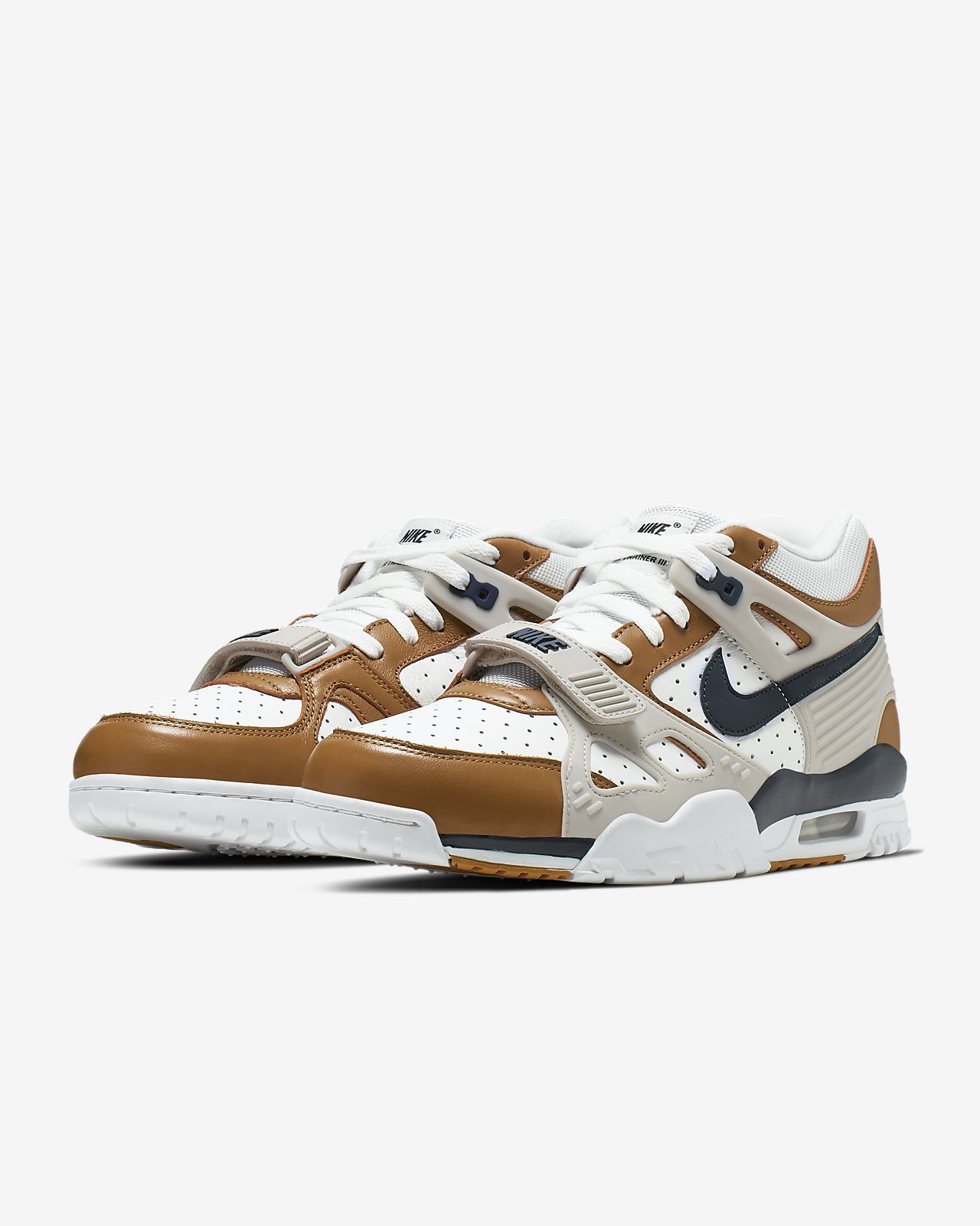 Nike Air Trainer 3 QS Men's Shoe Nike Air Trainer 3 QS Men's Shoe