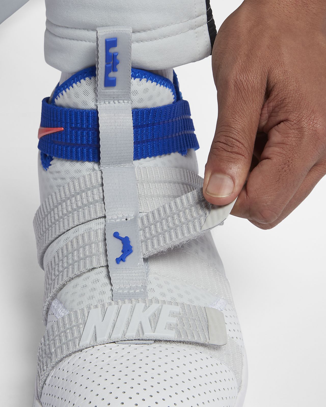 nike lebron soldier xi sfg