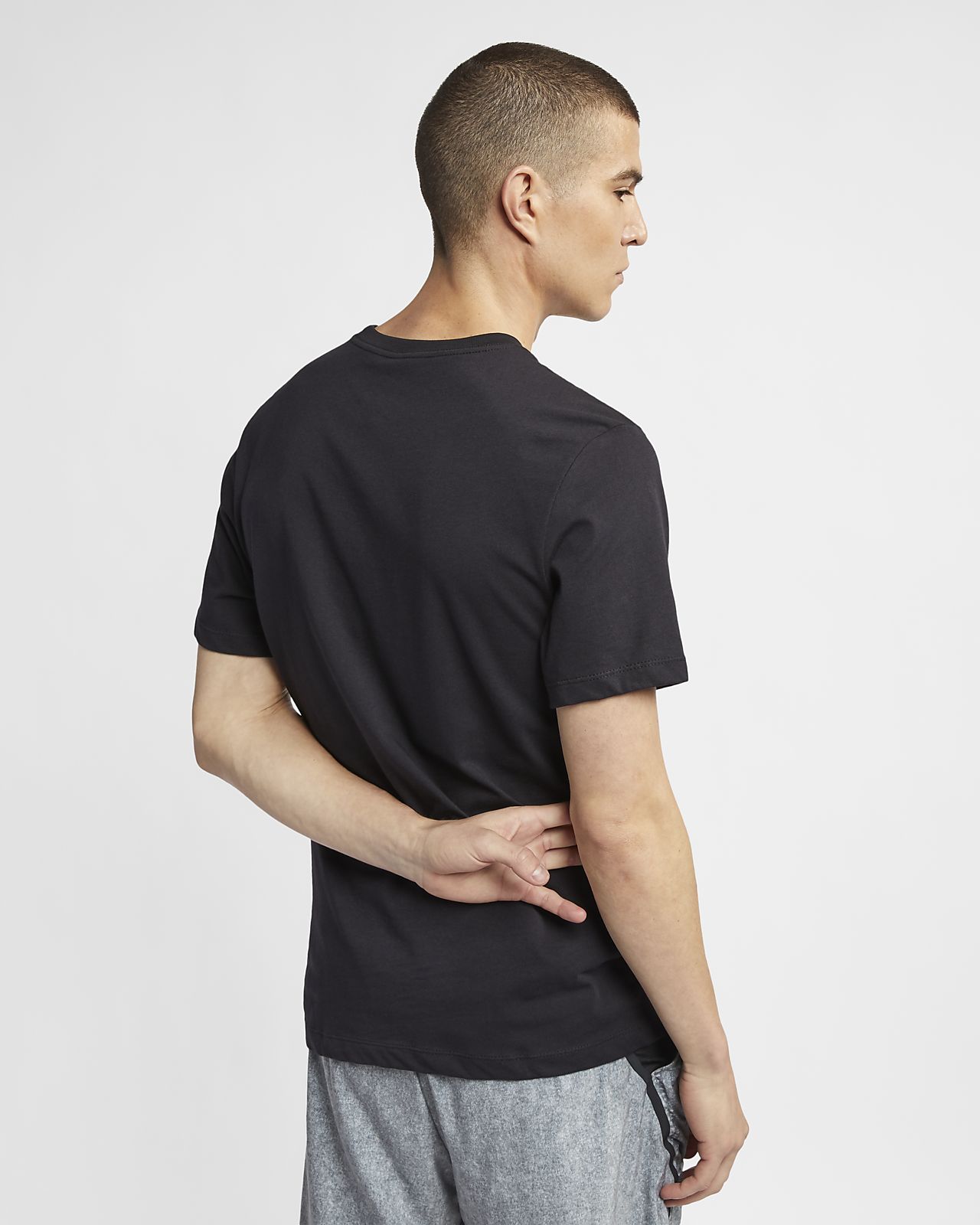 nike court tennis heritage logo t shirt mens