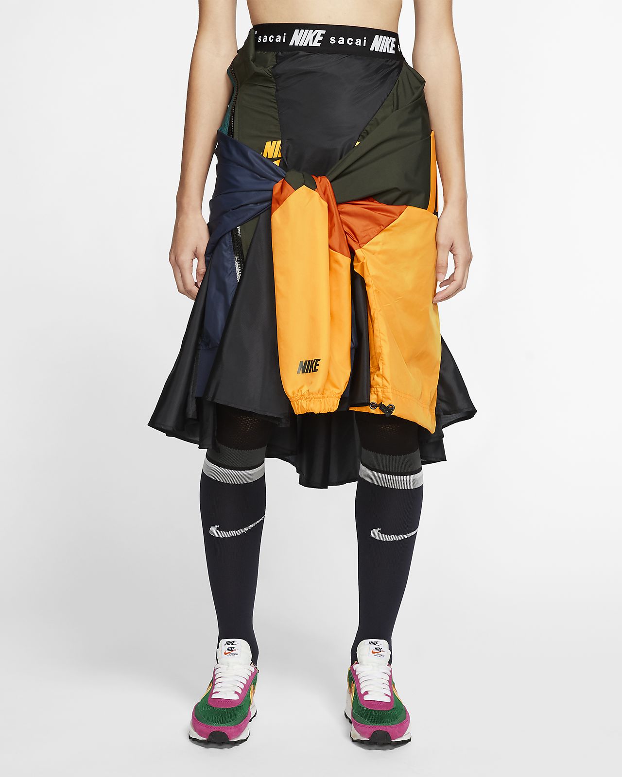 Nike x Sacai Damen Laufjacke mit Halbreißverschluss Nike x Sacai Damen Laufjacke mit Halbreißverschluss