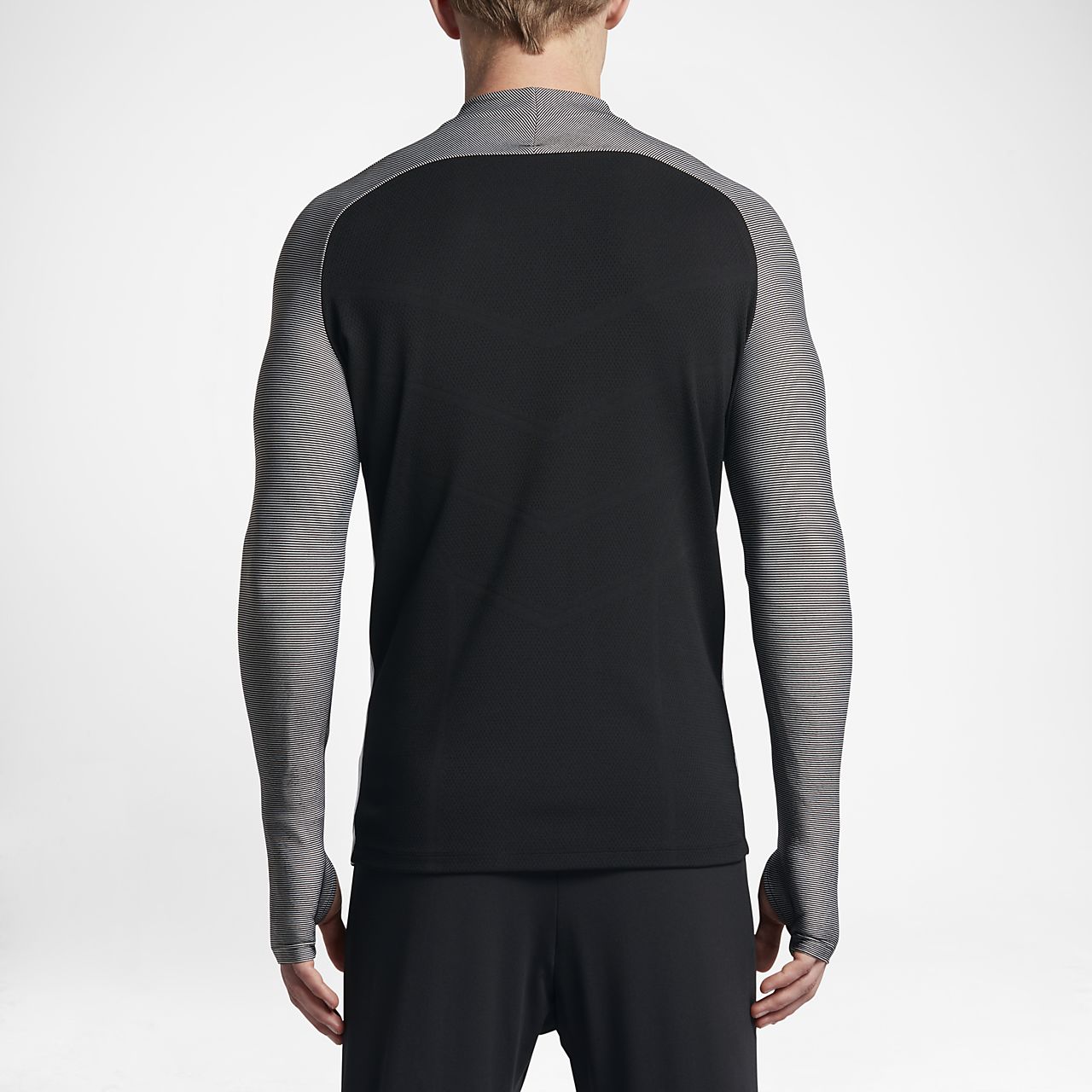 nike aeroswift strike drill top