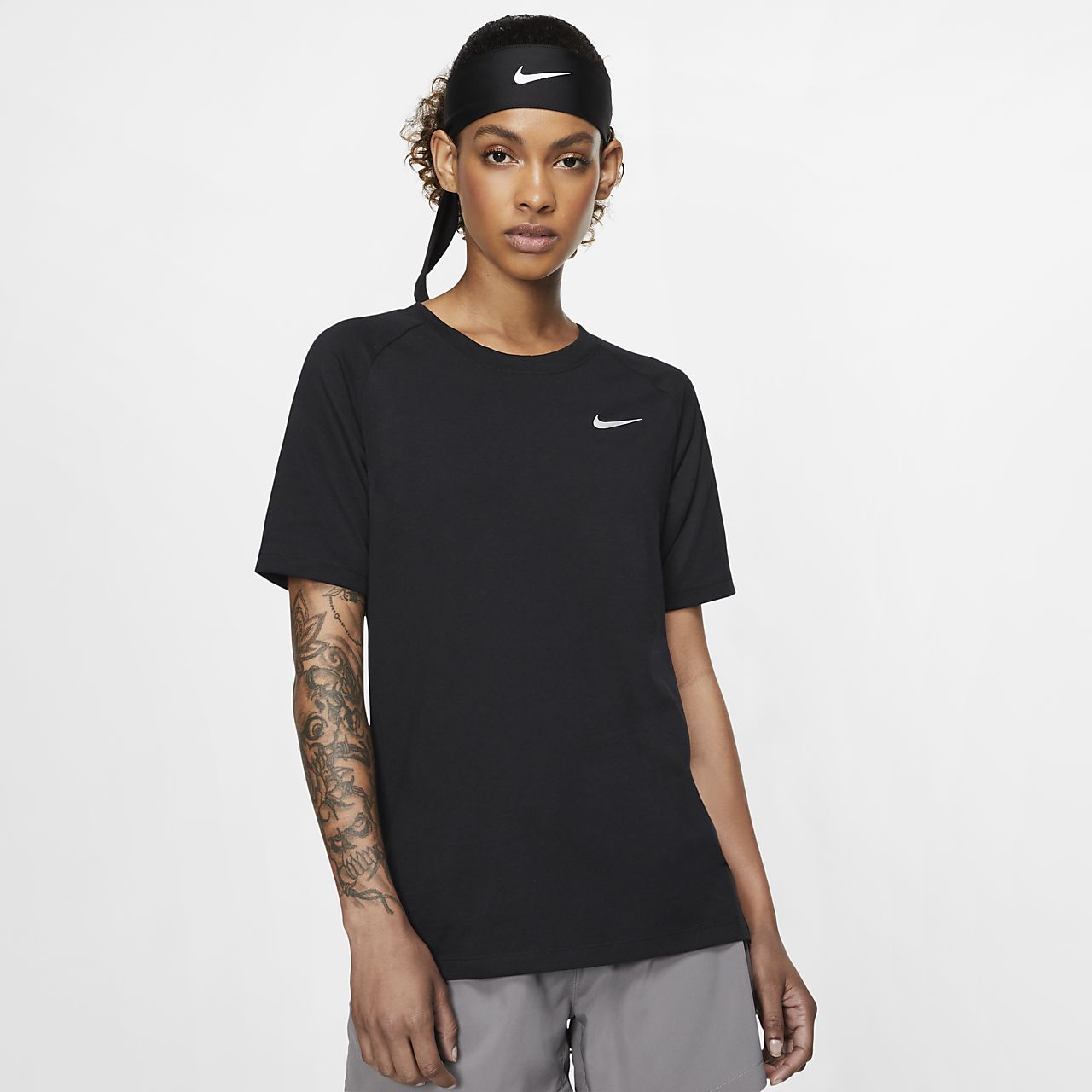 nike kurzarm shirt damen nike kurzarm shirt damen
