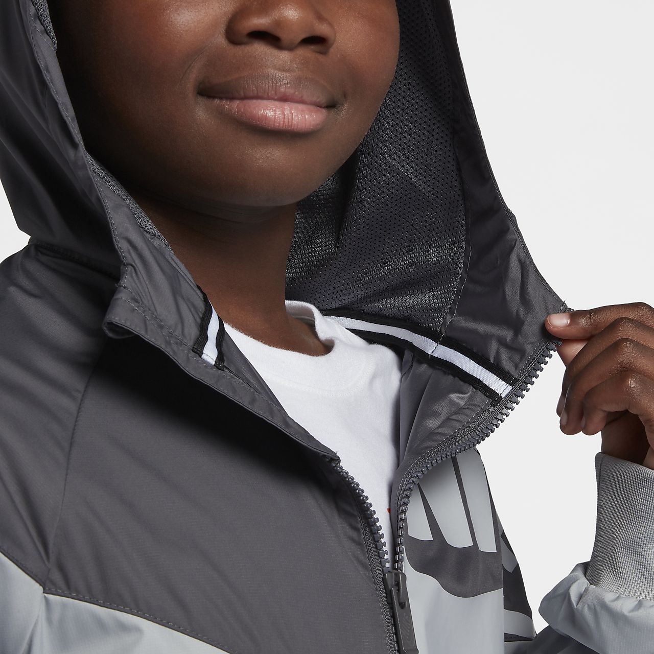 nike big boys windbreaker
