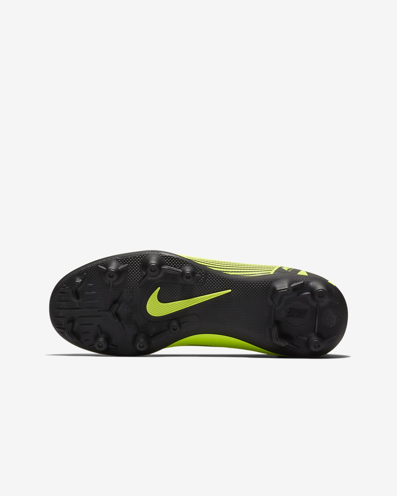 Nike Mercurial Superfly VII Club FG MG Black football boots.