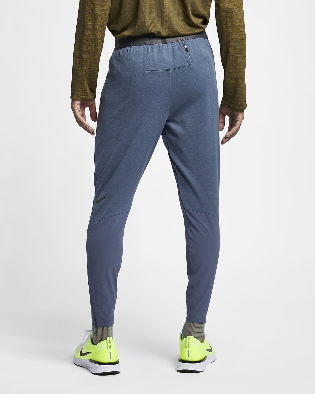 Nike Therma Sphere Tech Pack Herren Laufhose Nike Therma Sphere Tech Pack Herren Laufhose