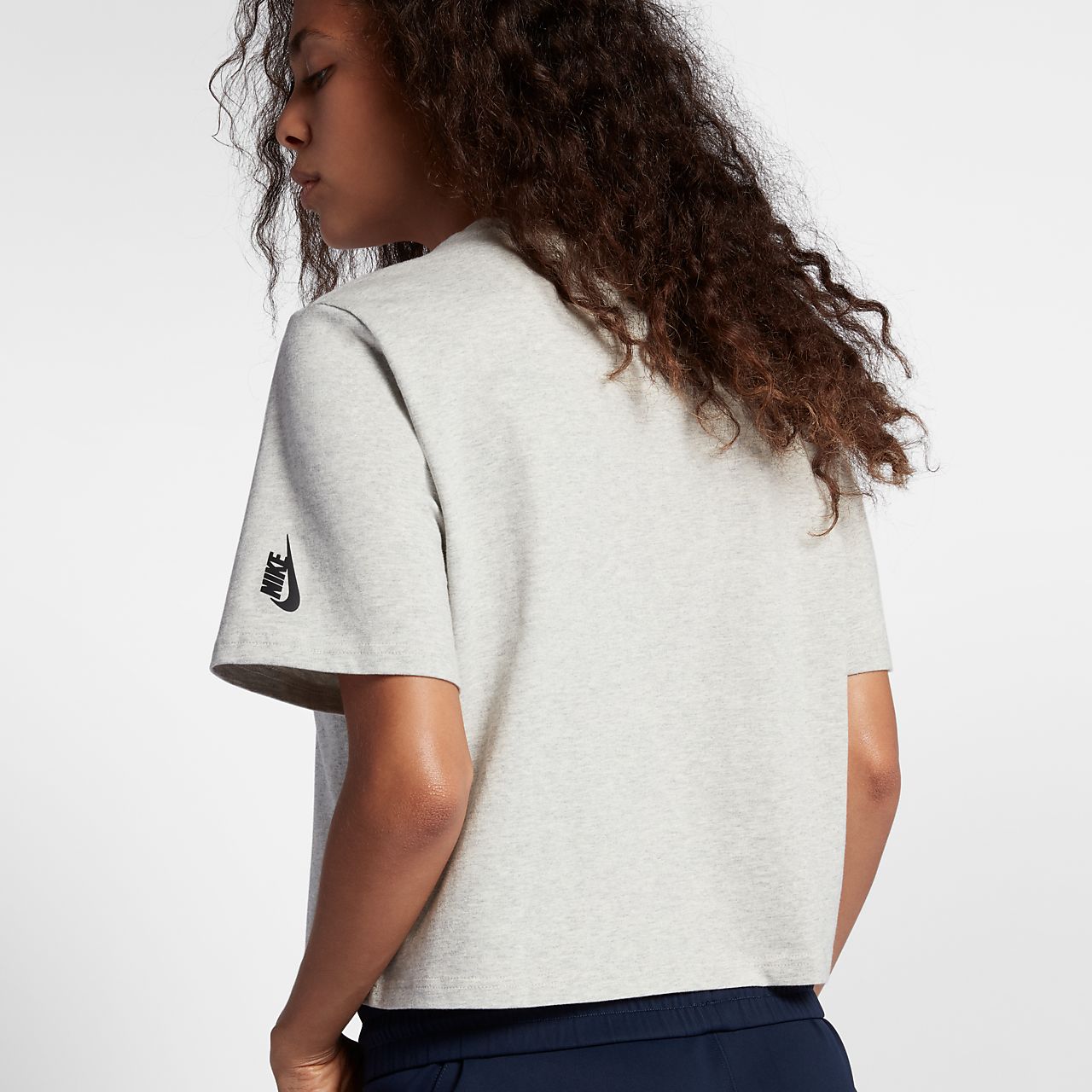 nikelab essentials t shirt