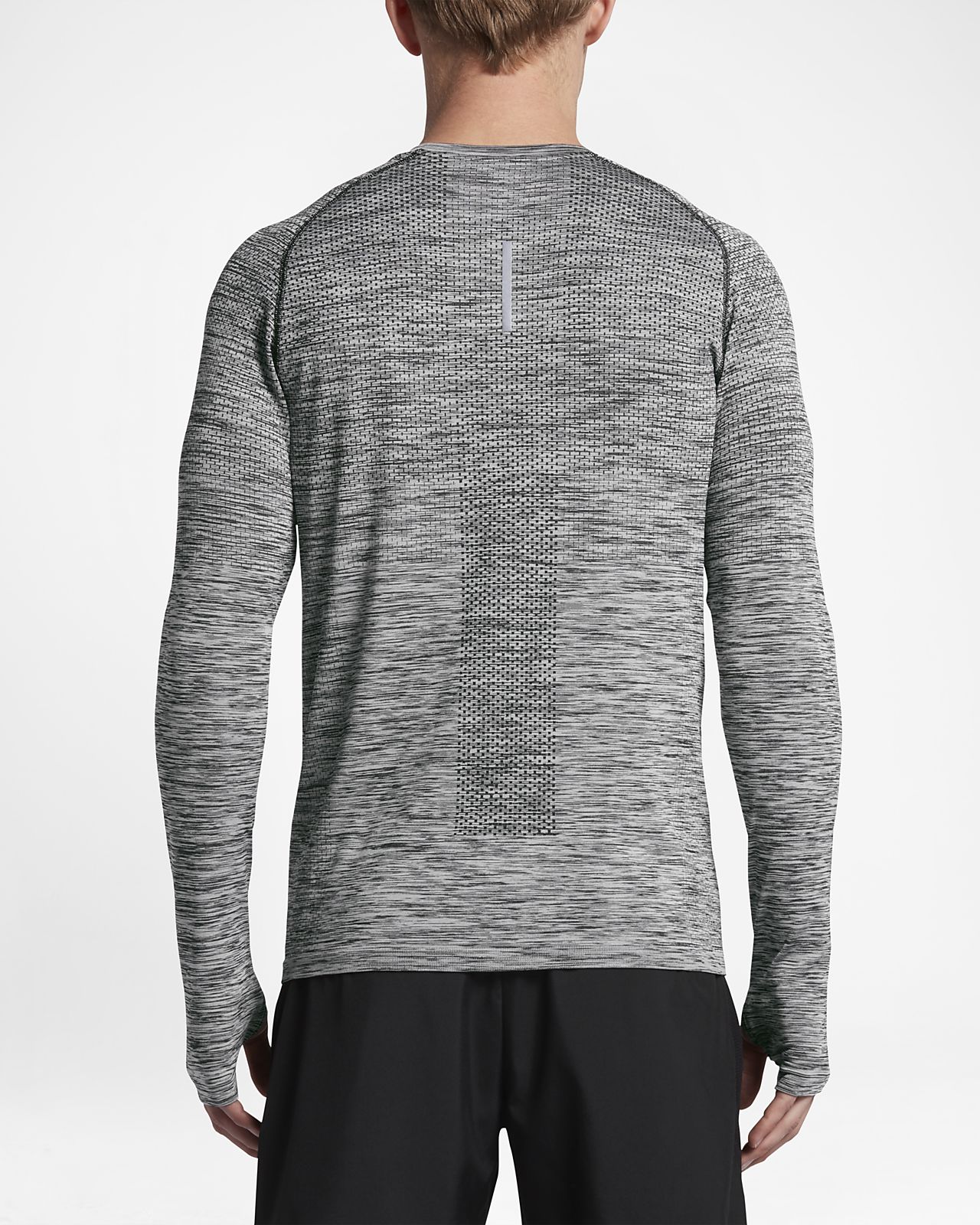 nike fitness herren shirt langarm nike fitness herren shirt langarm
