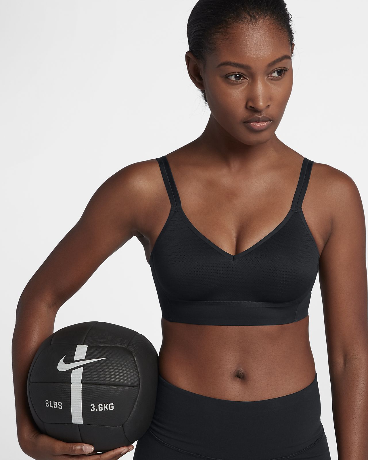 brassiere nike