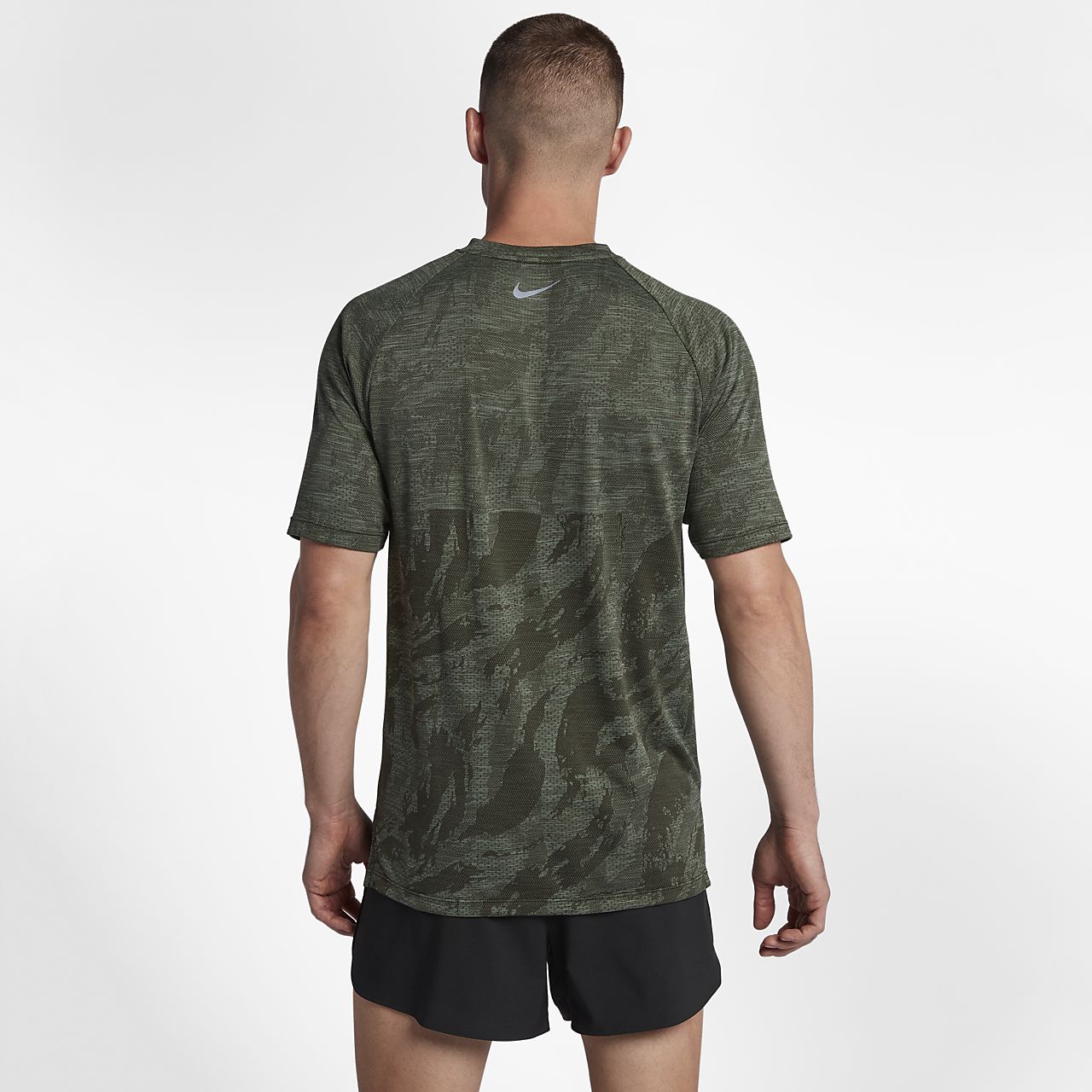 nike camouflage running top nike camouflage running top