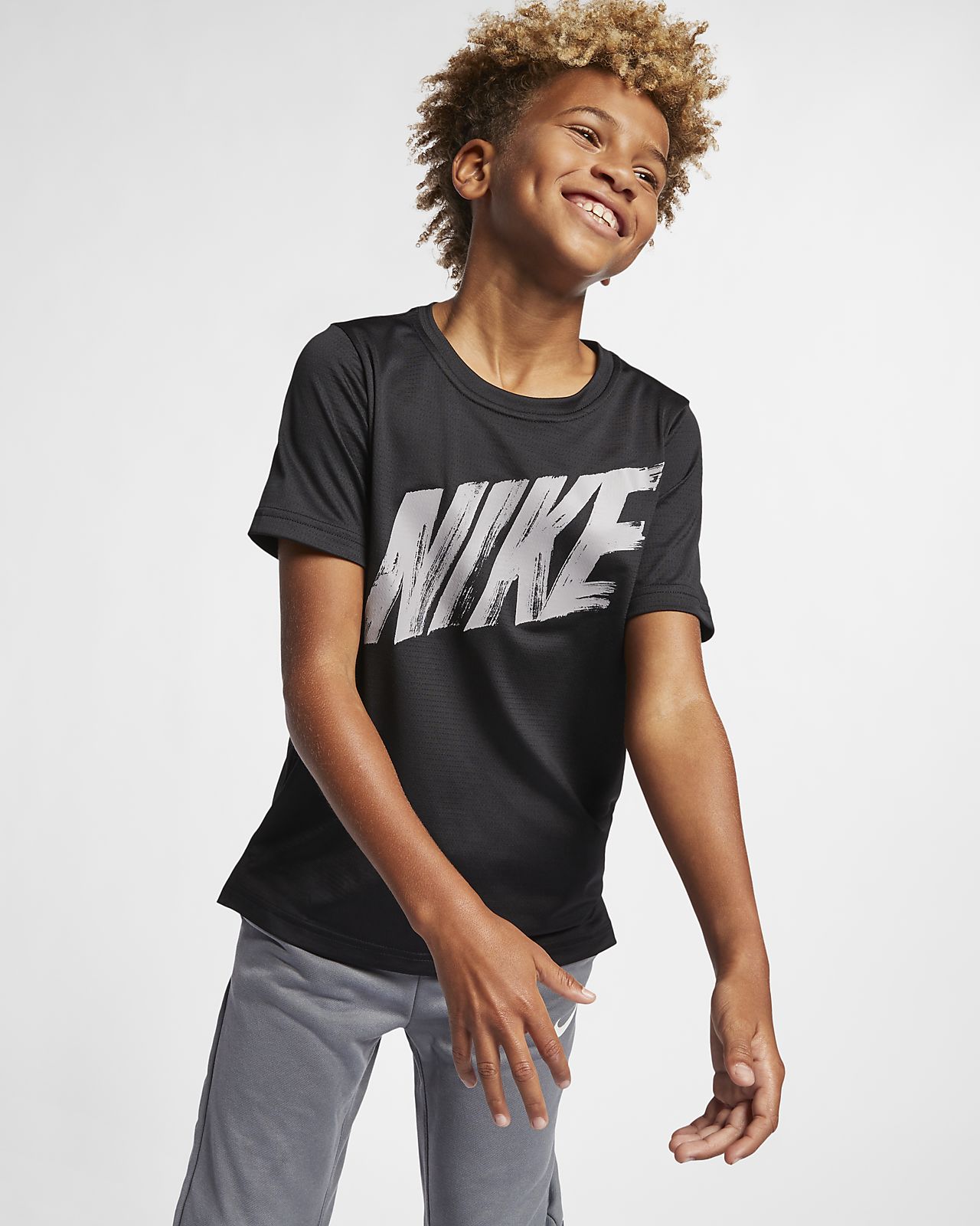 nike junior model