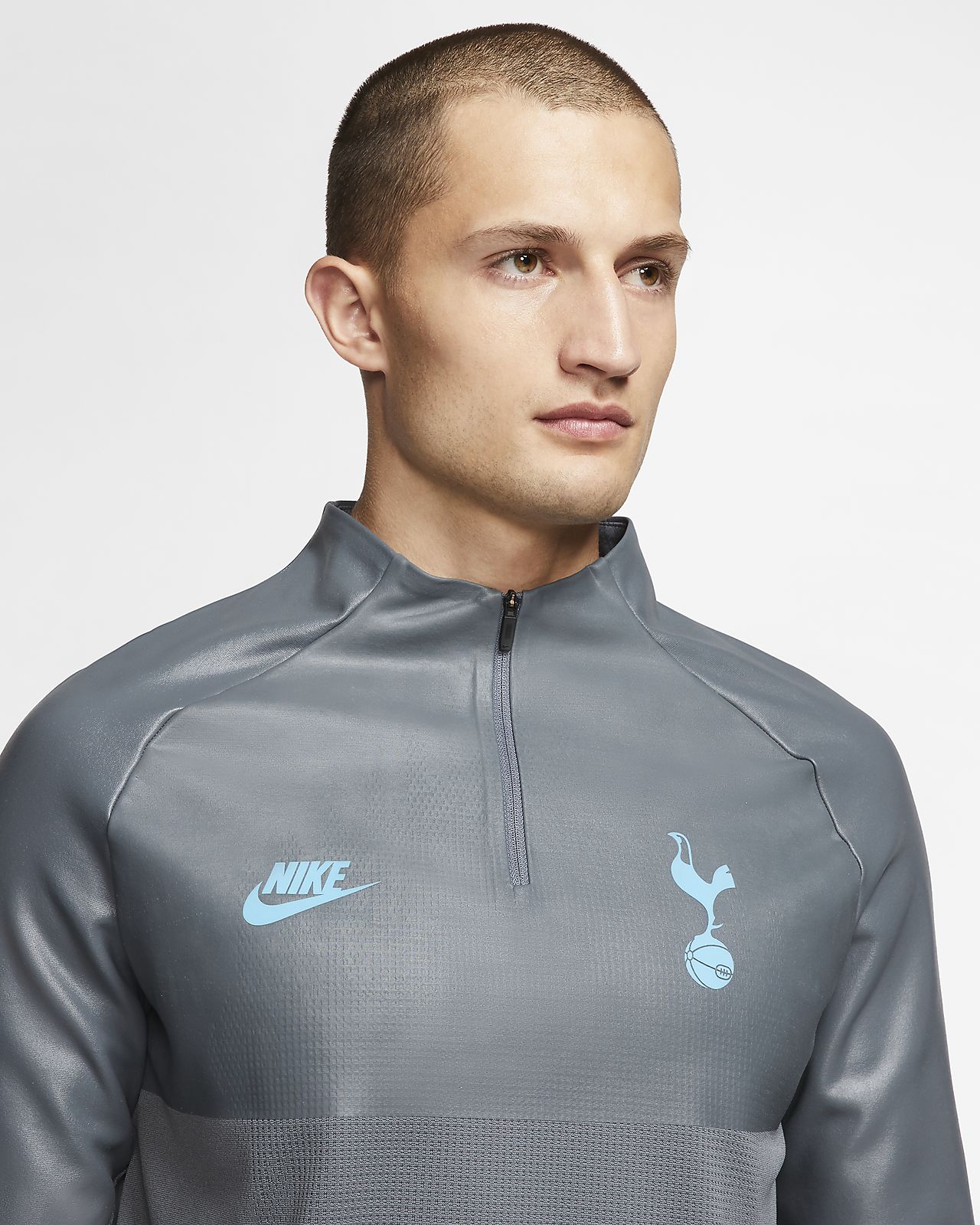 Nike VaporKnit Tottenham Hotspur Strike Drill Fußballoberteil für Herren Nike VaporKnit Tottenham Hotspur Strike Drill Fußballoberteil für Herren
