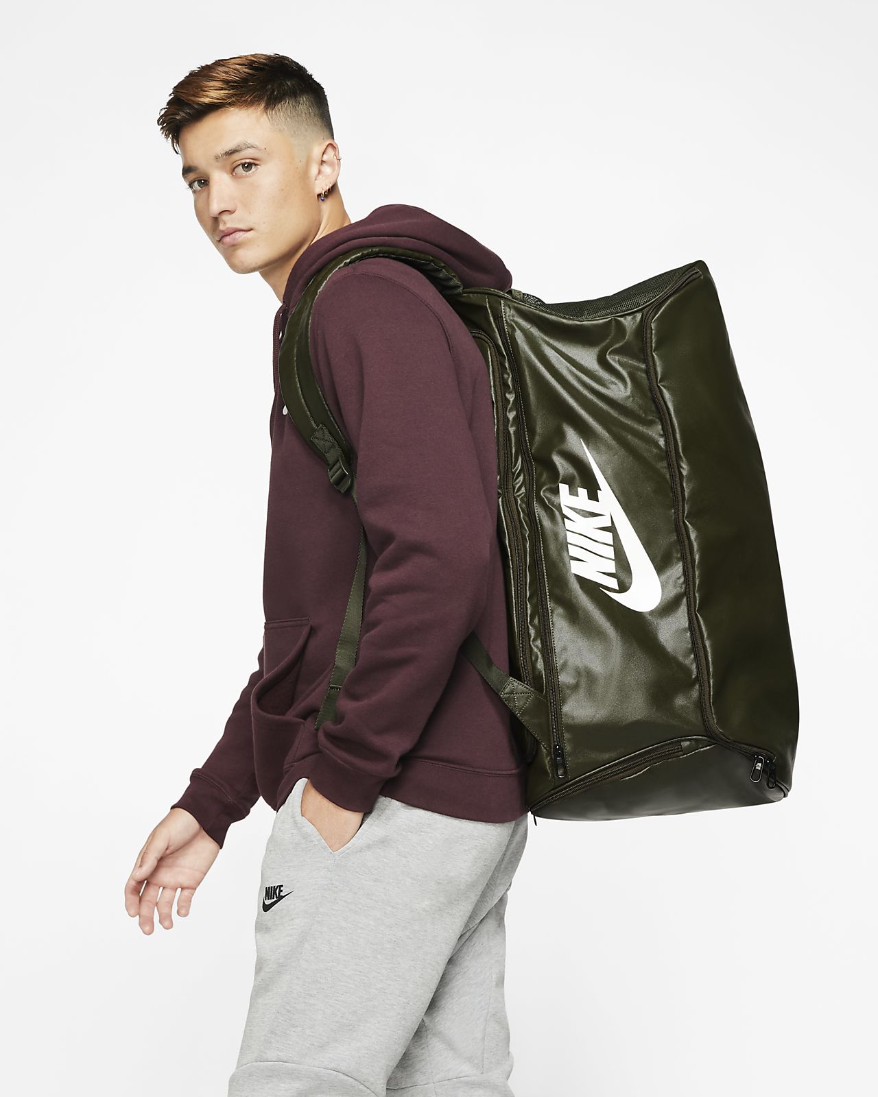 maroon nike duffel bag