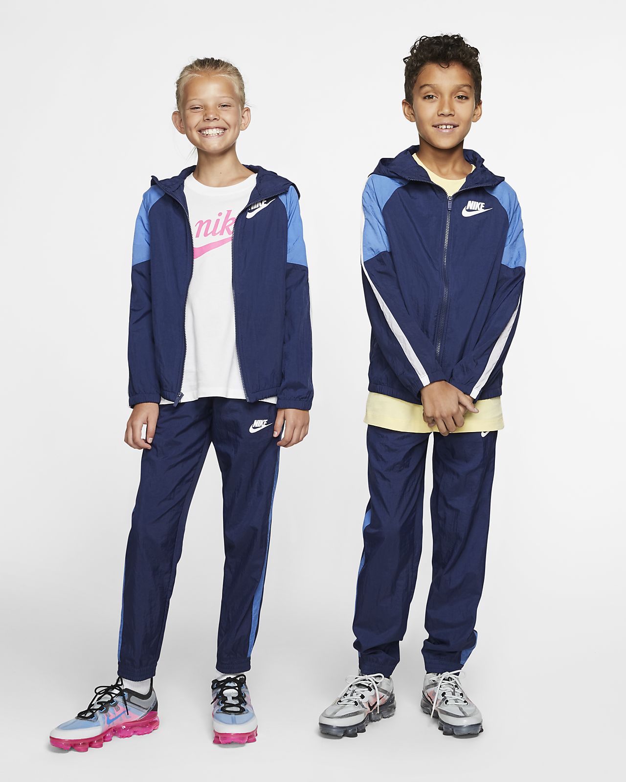 Nike Sportswear Web Trainingsanzug für ältere Kinder Nike Sportswear Web Trainingsanzug für ältere Kinder