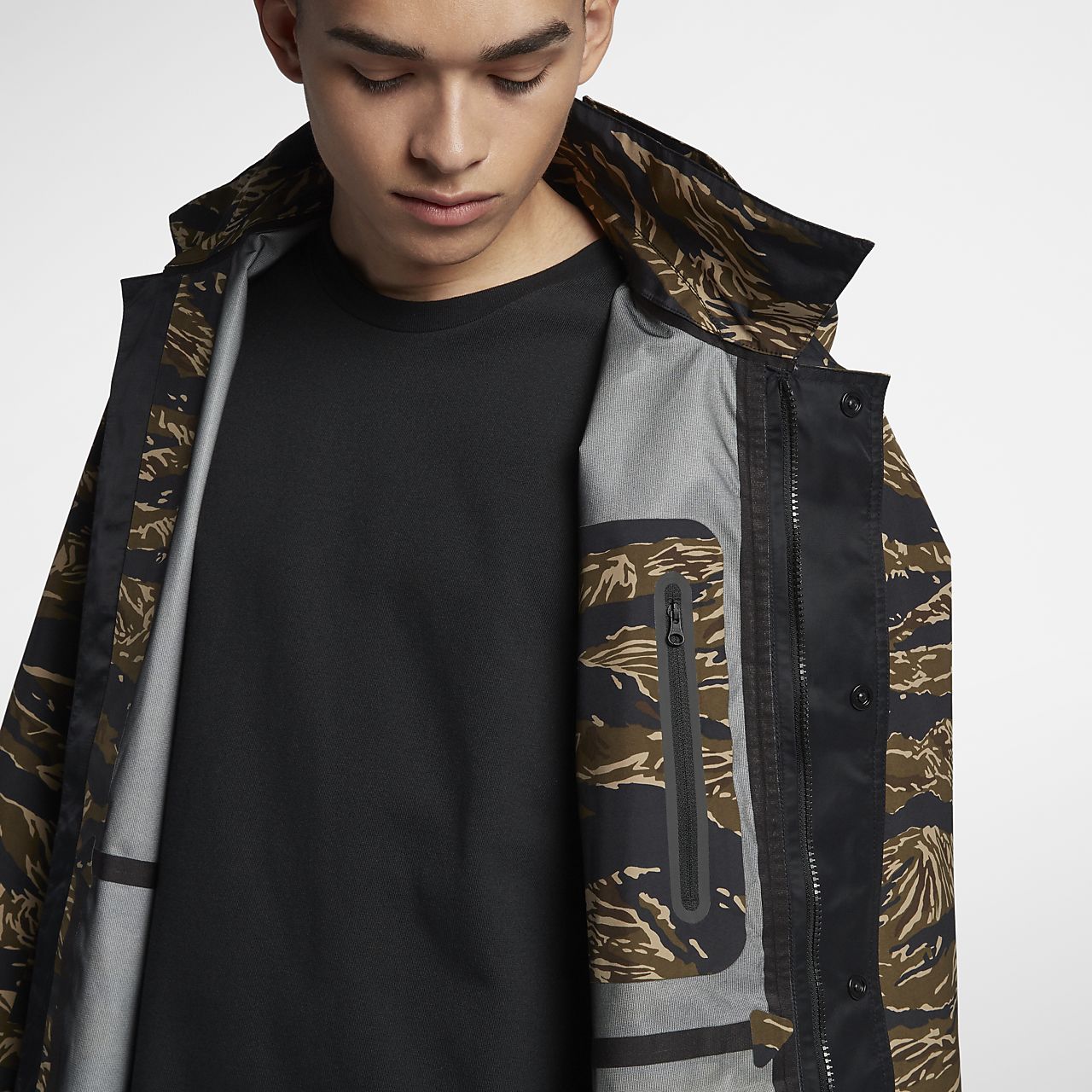nikelab essentials tiger camo parka