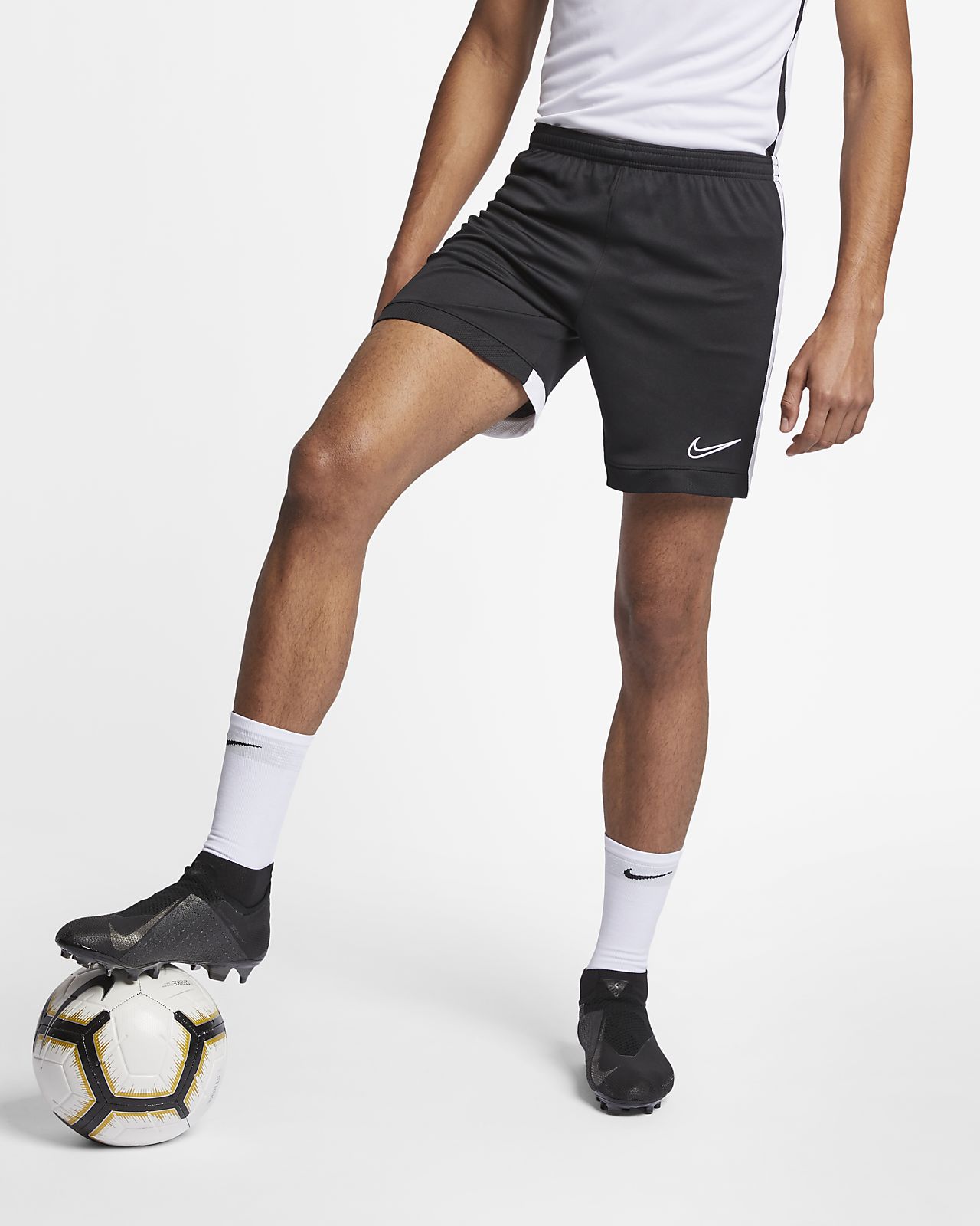 Nike Dri-FIT Academy Men's Football Shorts. Nike NZ