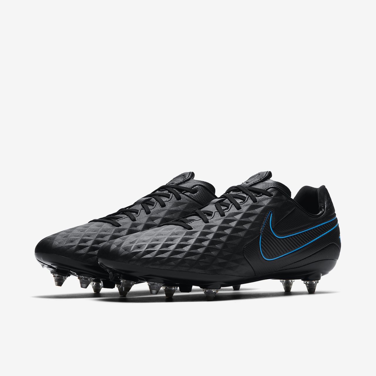 nike tiempo metal studs