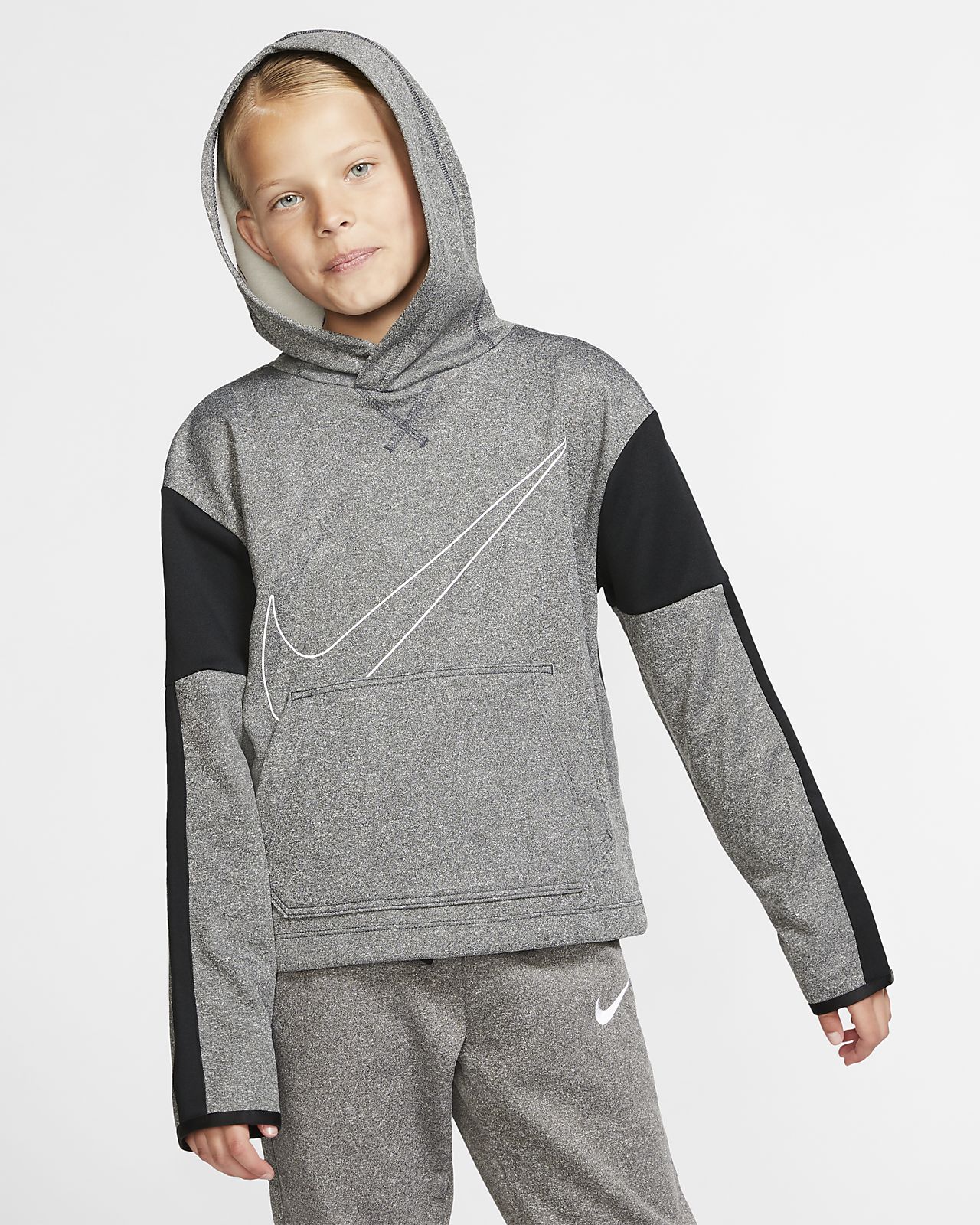 nike therma hoodie