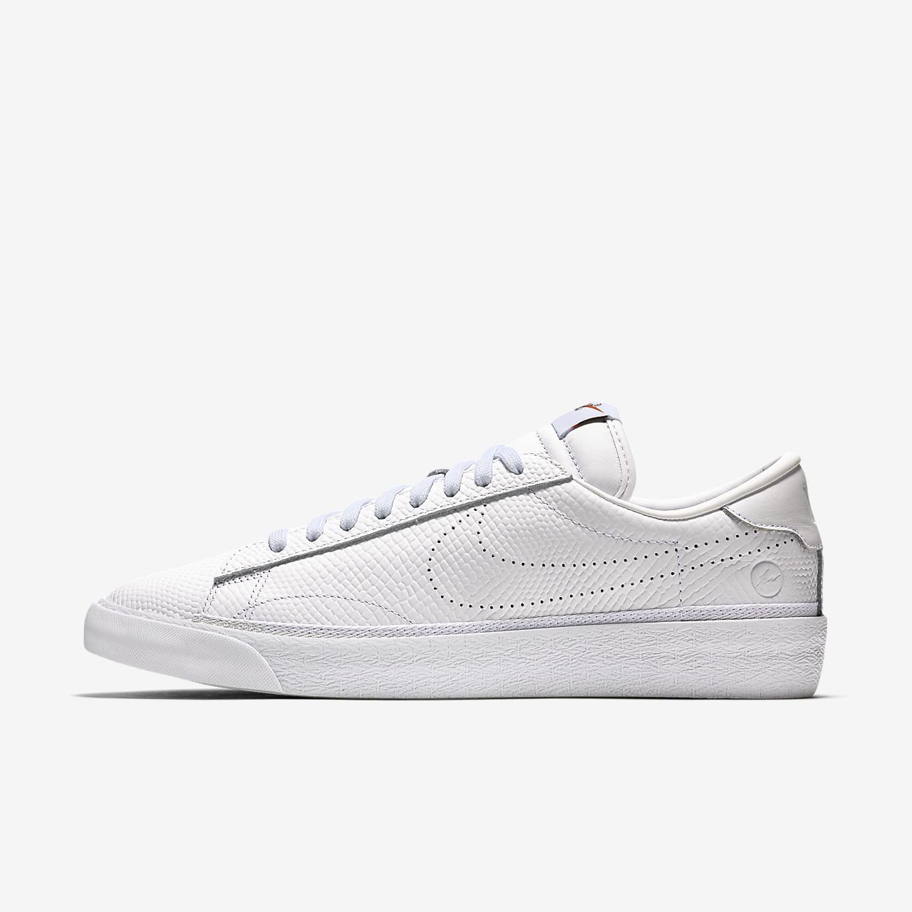 nike air zoom tennis classic
