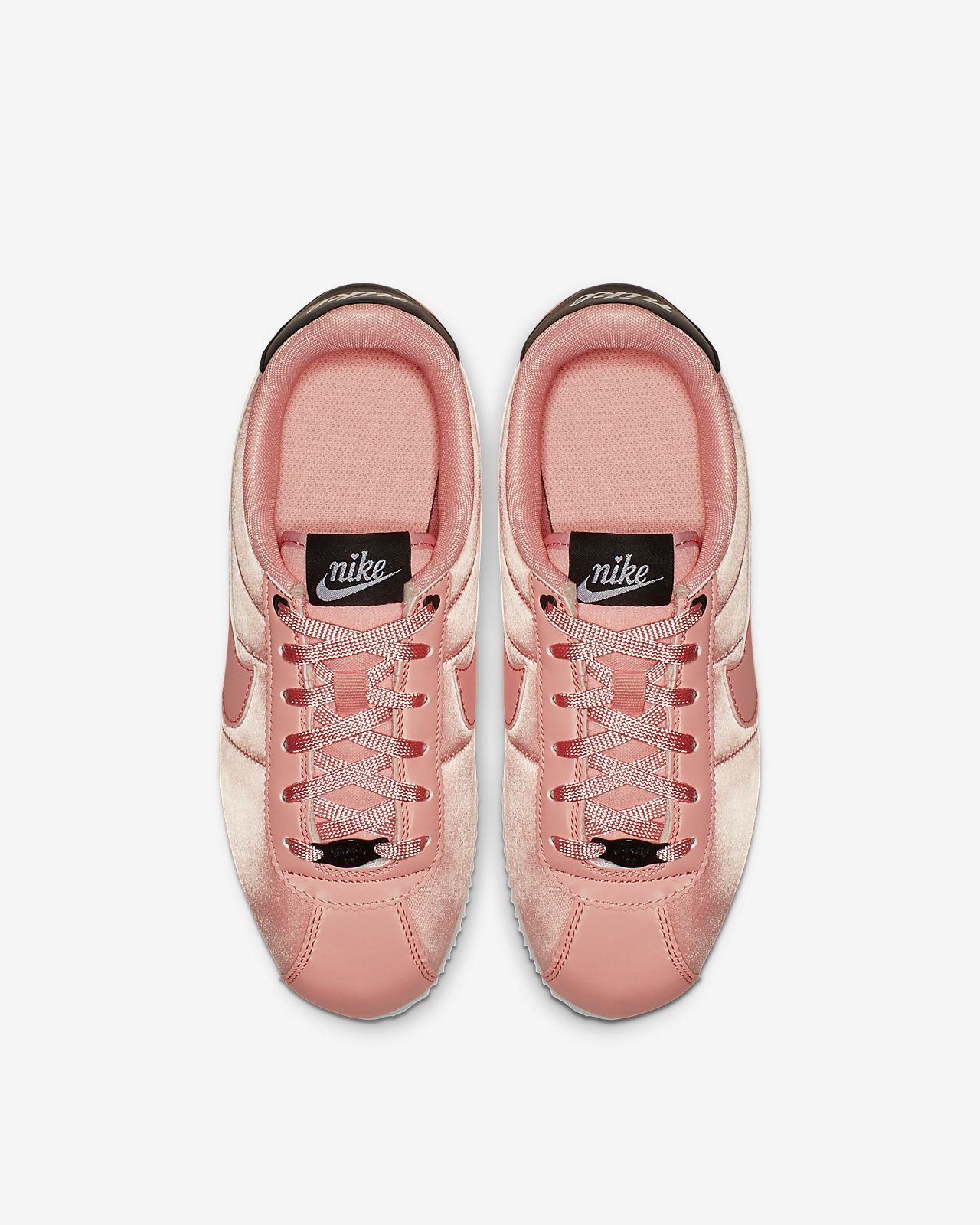 nike cortez barn