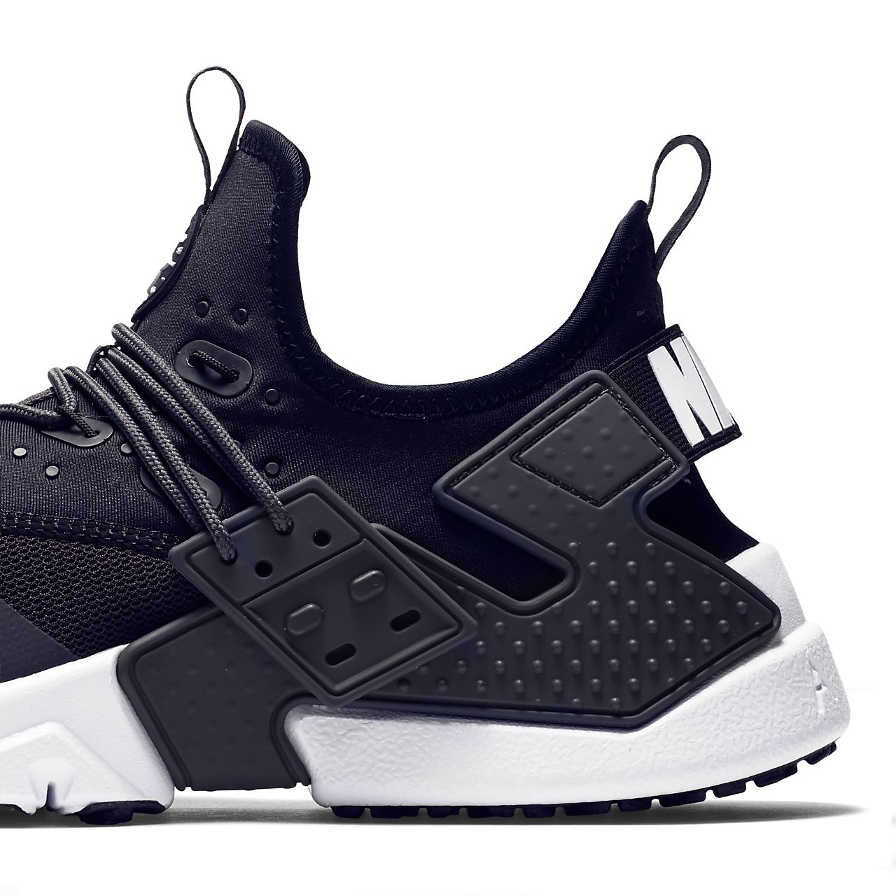 nike di moda adesso