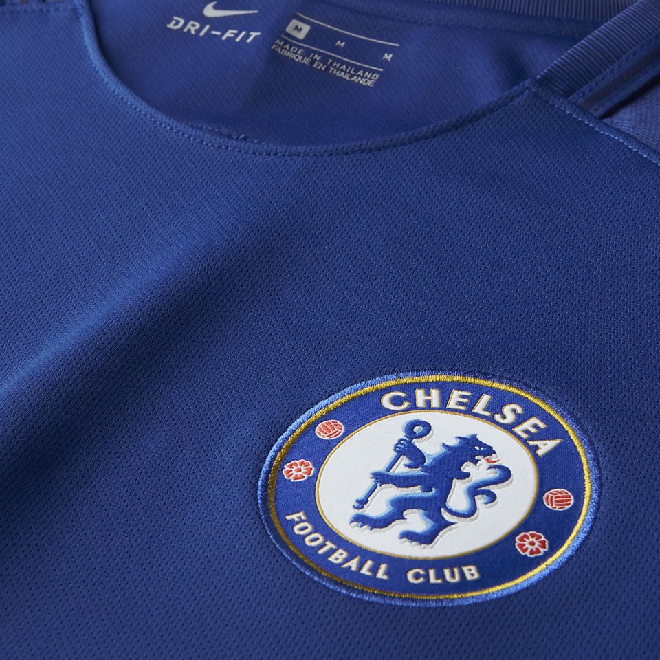 Chelsea FC 2017/18 Home Kit. Nike.com