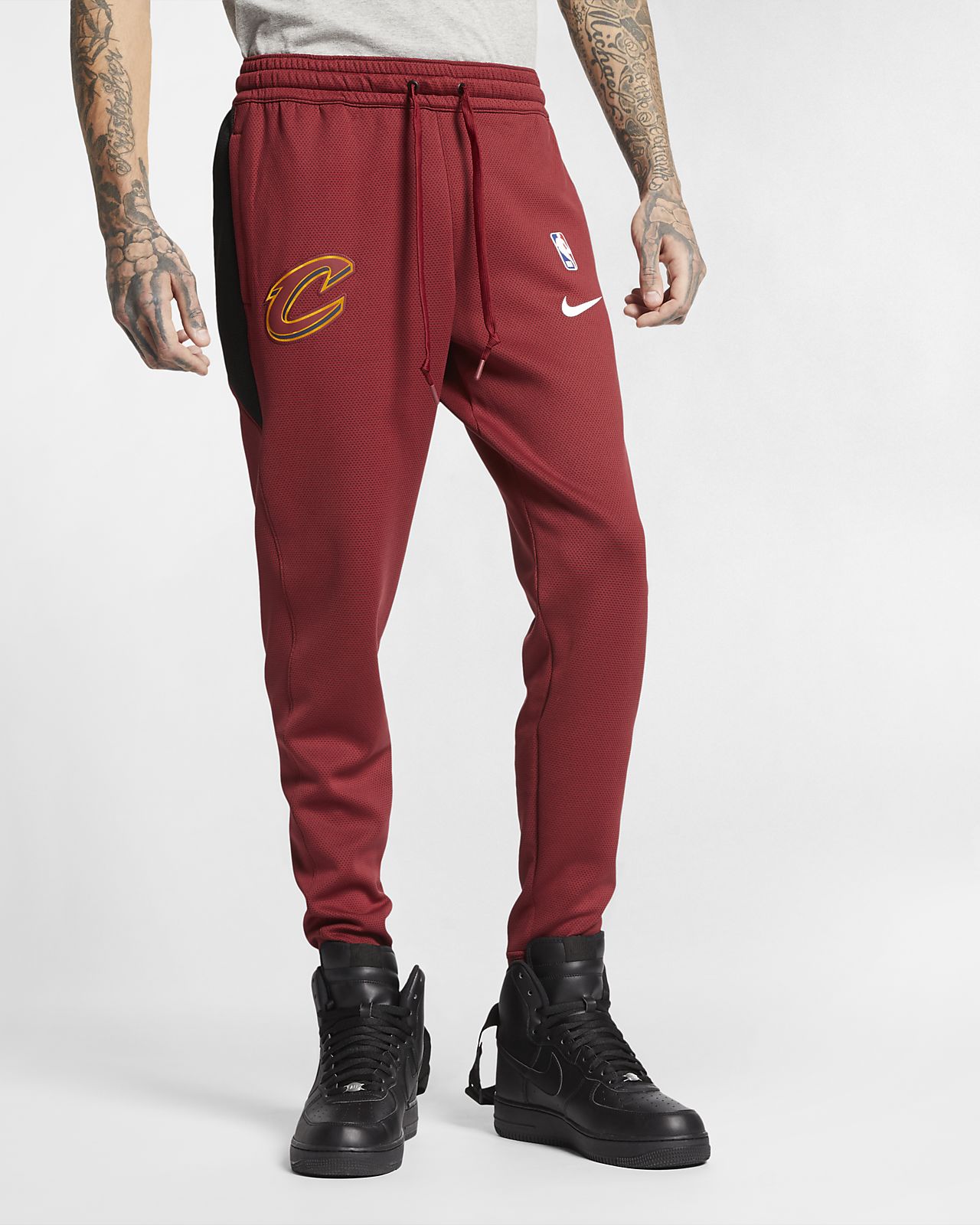 nike therma pants red