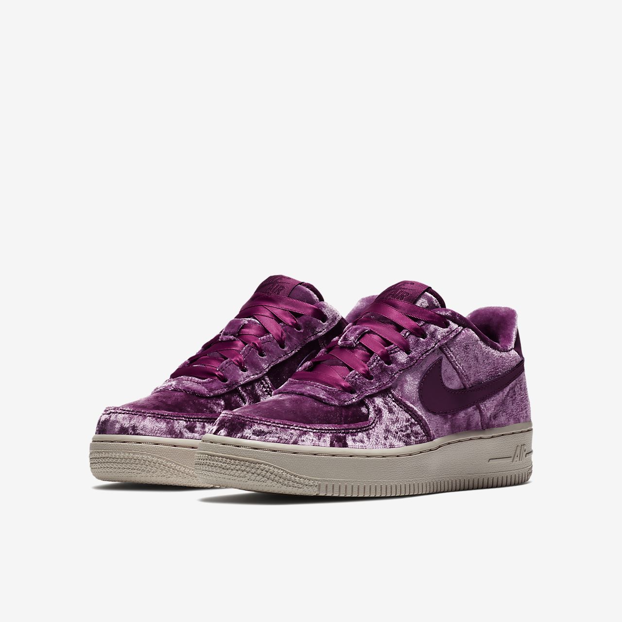 nike air force one 1 lv8 nike air force one 1 lv8