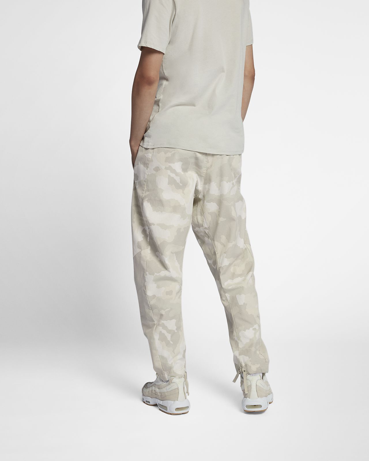 nike men's sportswear camo joggers