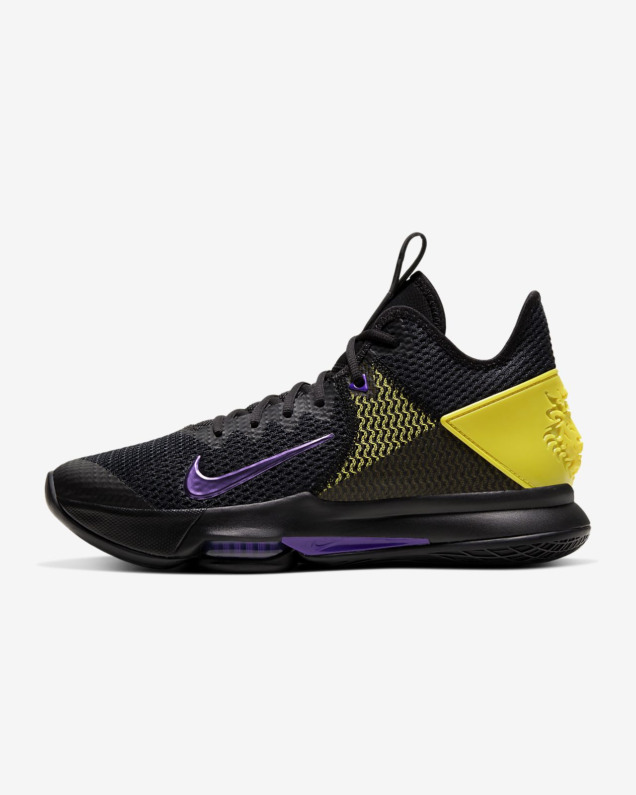  LeBron  Witness 4  EP Basketball Shoe Nike  IN