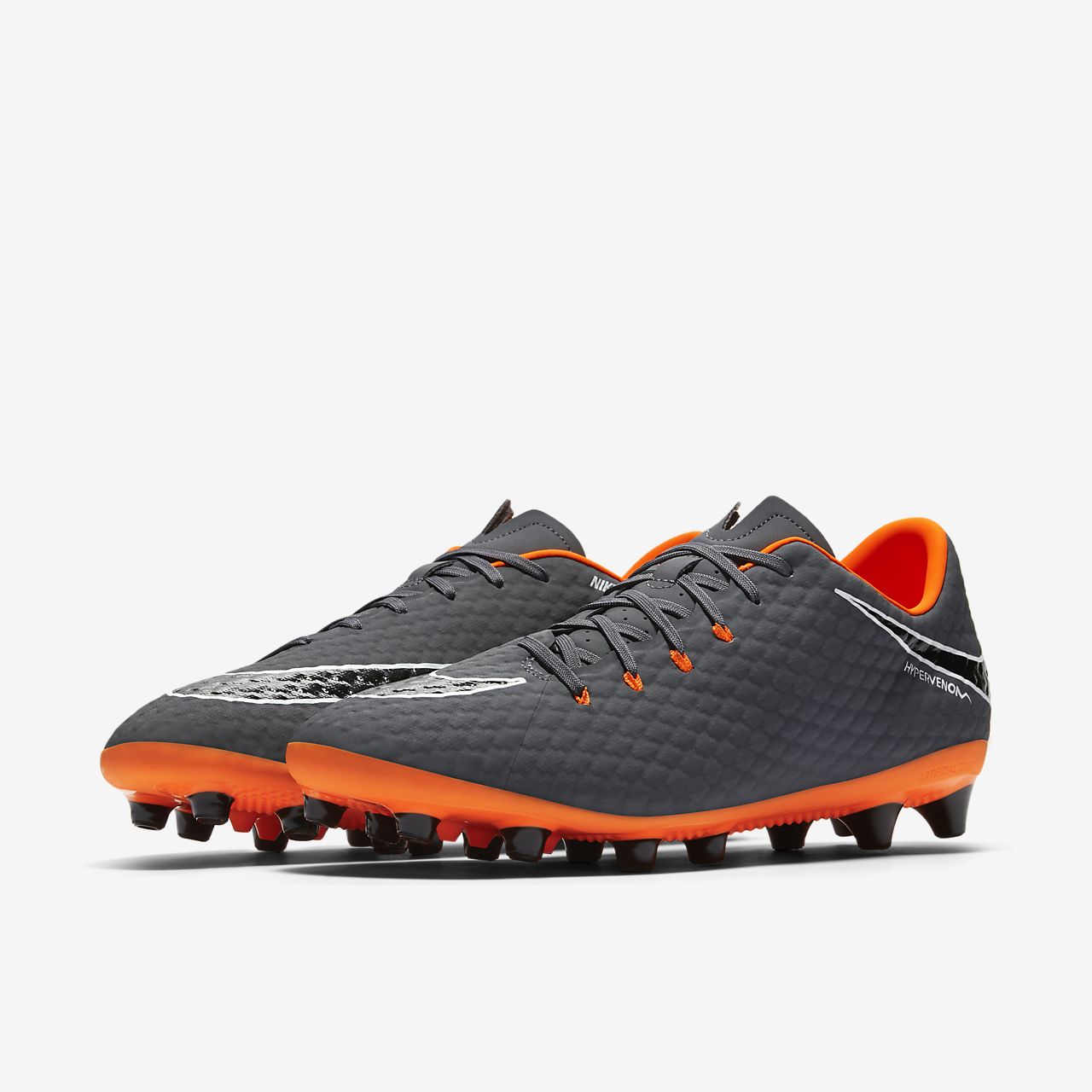 nike hypervenom