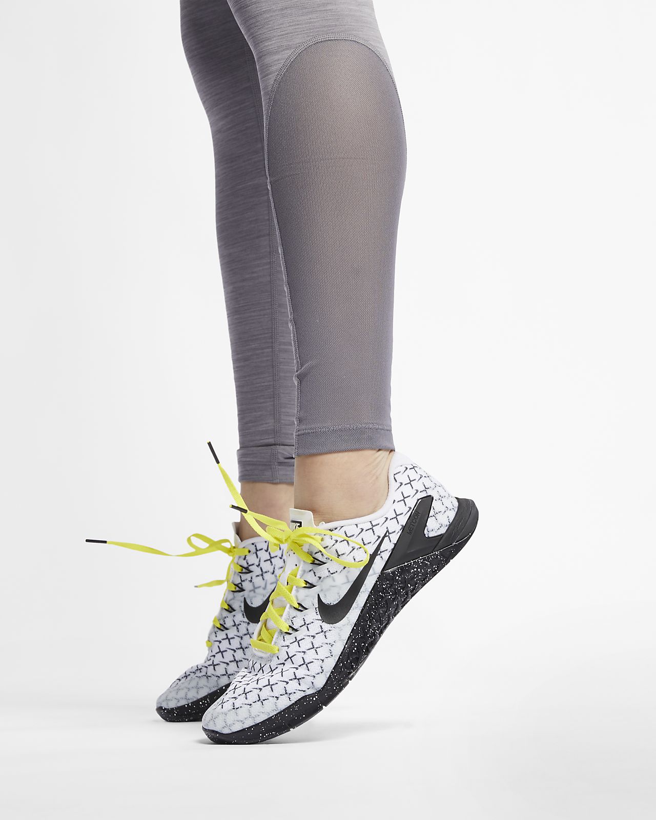 Nike Women's Pro Compression Training Tights Black/White Size Small  AO9968-010 