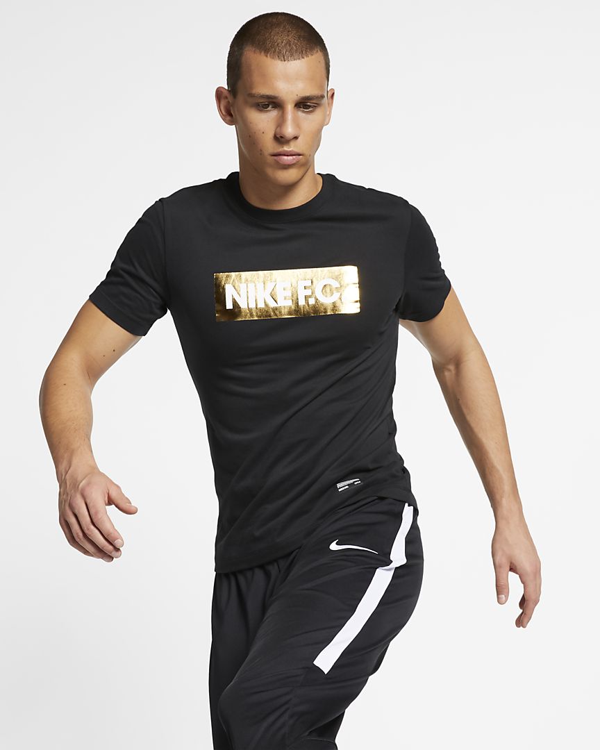 Nike 耐克中国官网 限时闪购 NIKEPLUS会员 购买2件及以上折扣商品额外8折优惠码FAEX20