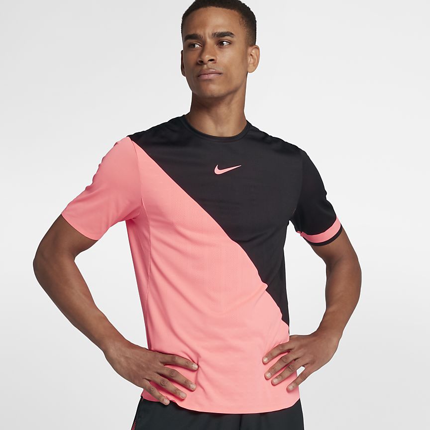 18年春モデル キリオスやデル ポトロが着用するピンクのナイキのテニスウェア Cut Out
