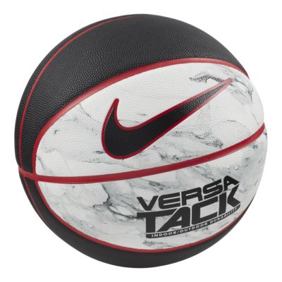 nike versa tack 8p